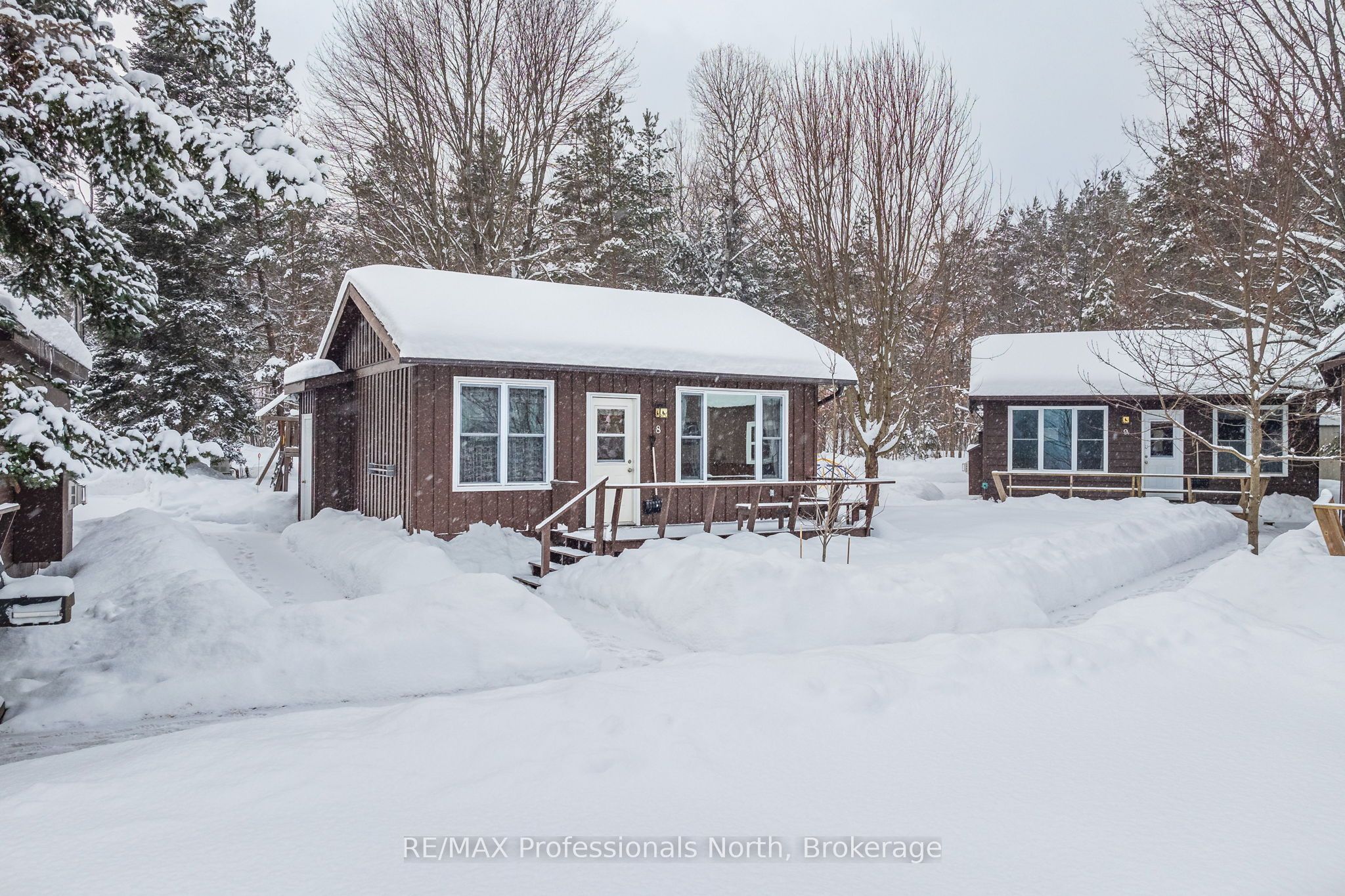 1109 Oxtongue Lake Rd Property Photo 28