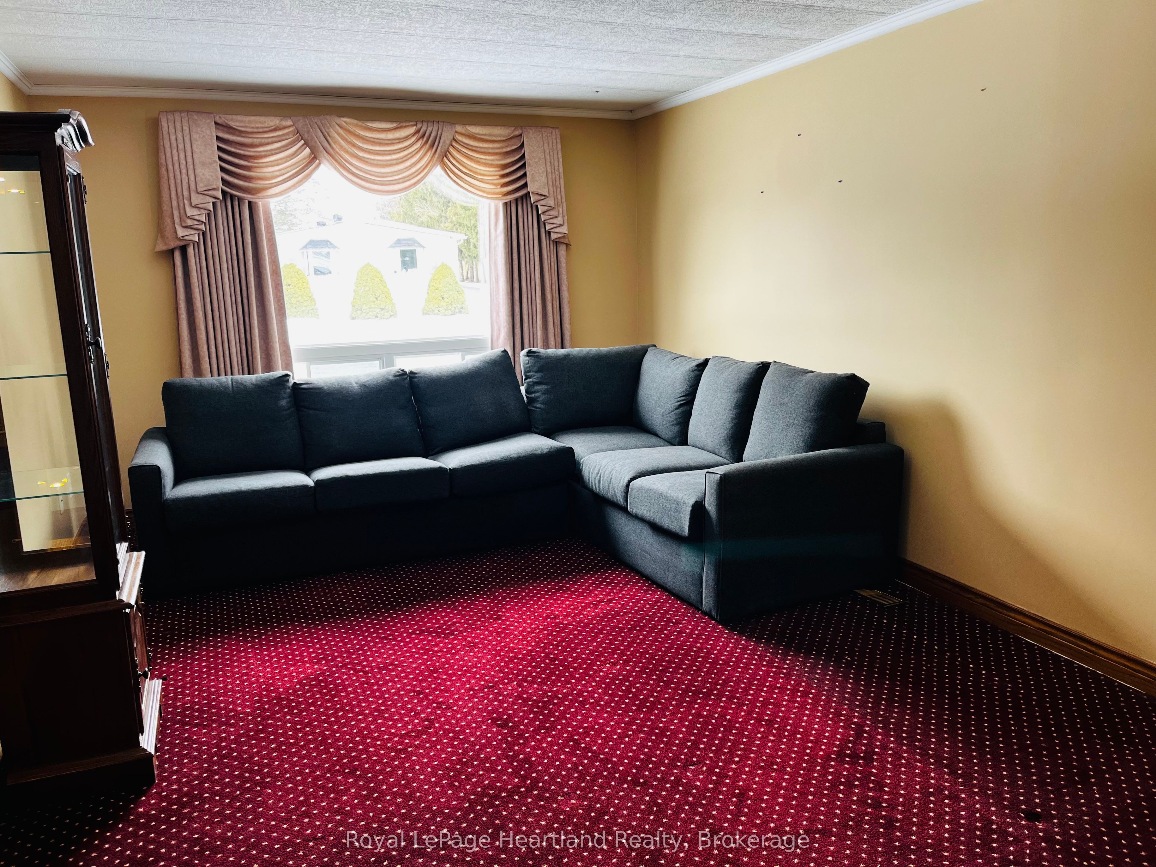 42 Stewart Street Property Photo 3