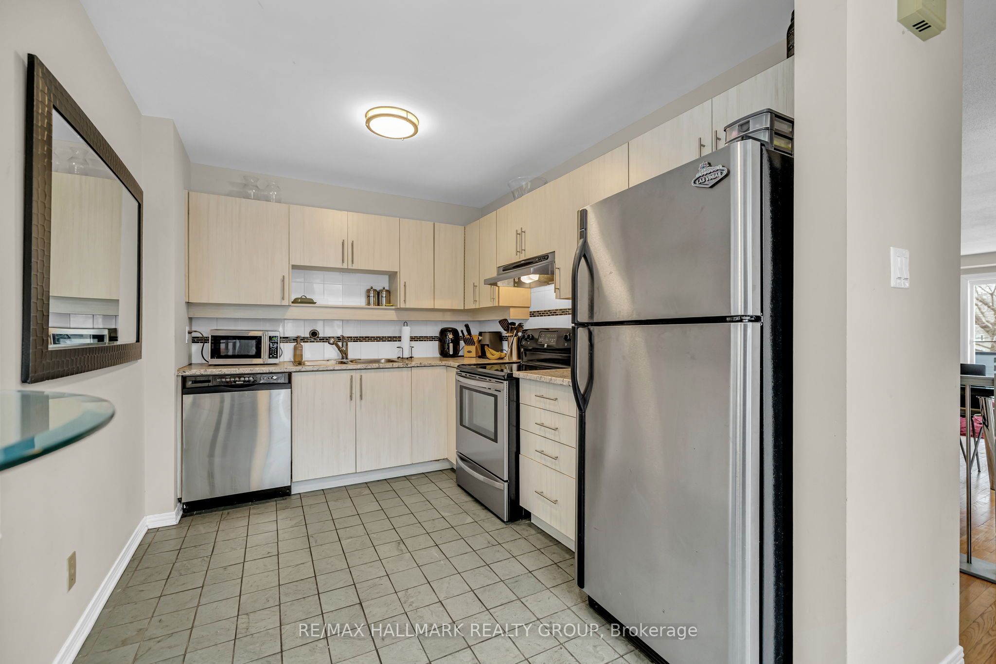 231 Bolton Street Property Photo 18