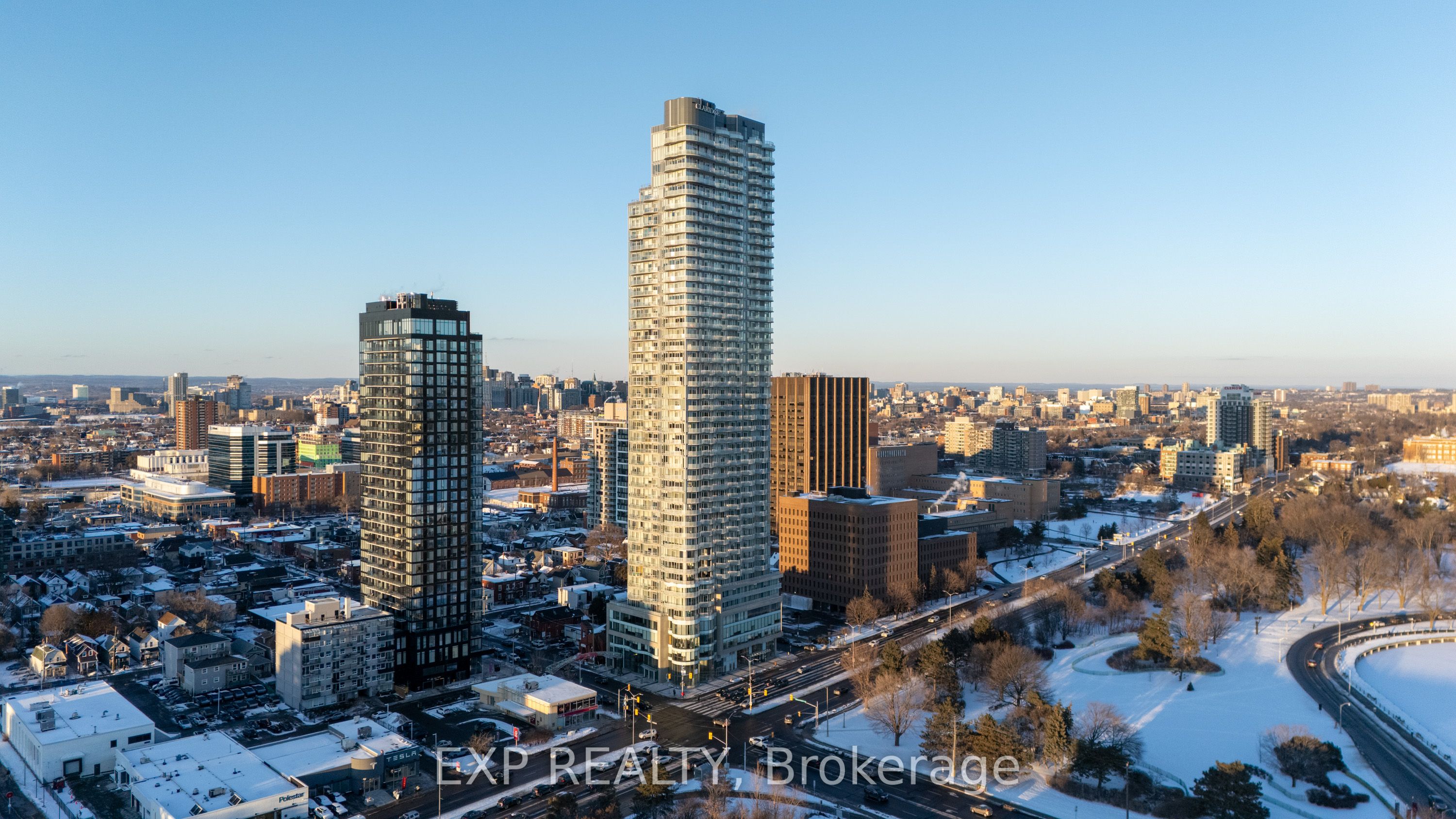 #601 - 805 Carling Avenue Property Photo