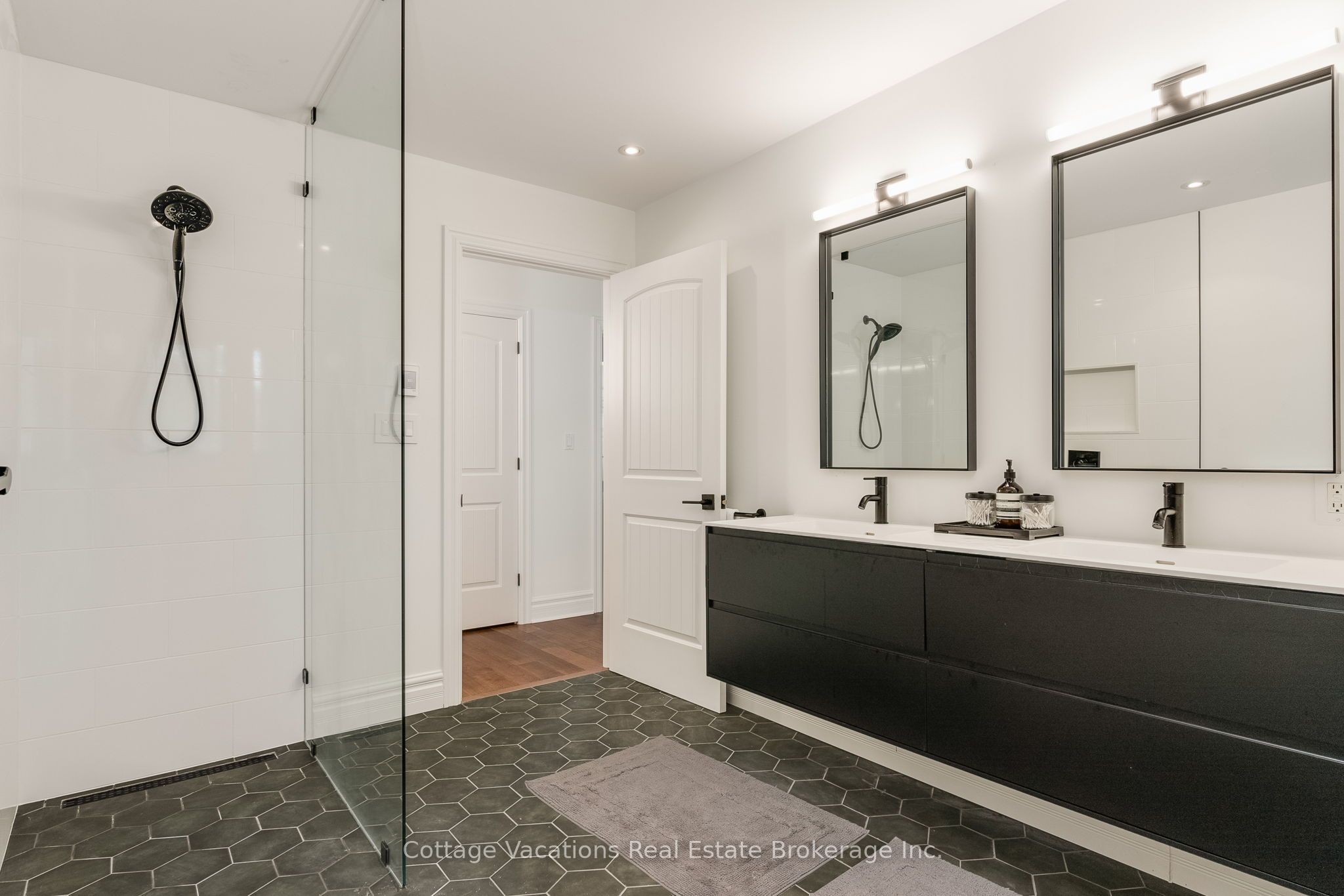 1016 Lawland Heights Road Property Photo 21