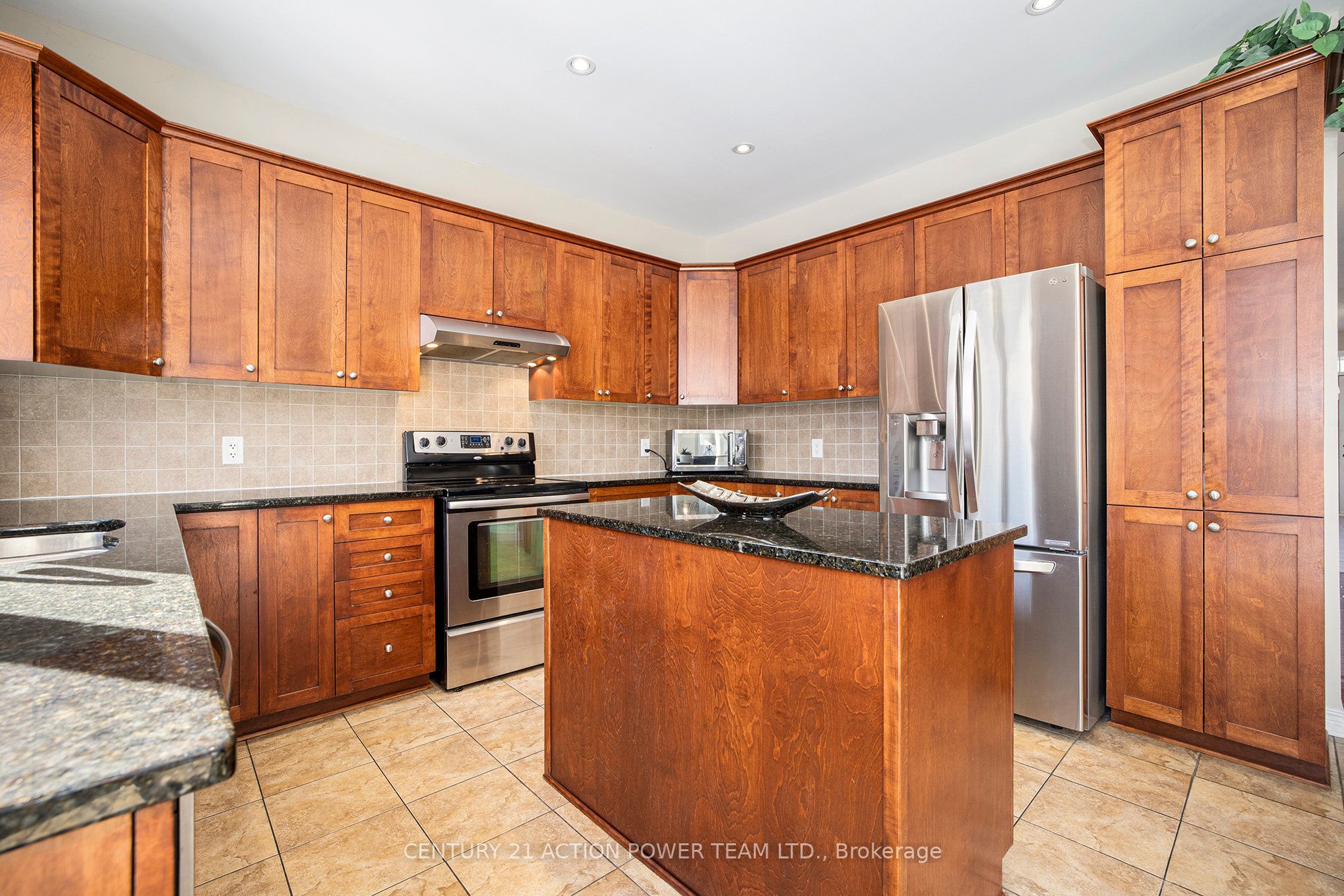 1810 Springridge Drive Property Photo 9