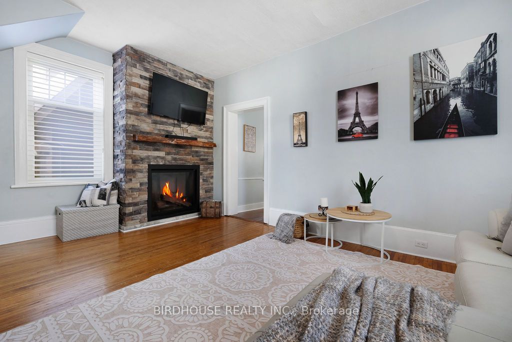 21 Sussex Street Property Photo 3