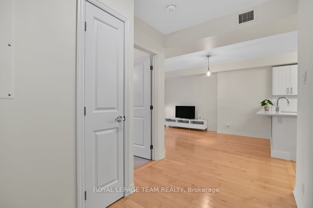 242 Rideau Street 703 Property Photo 21