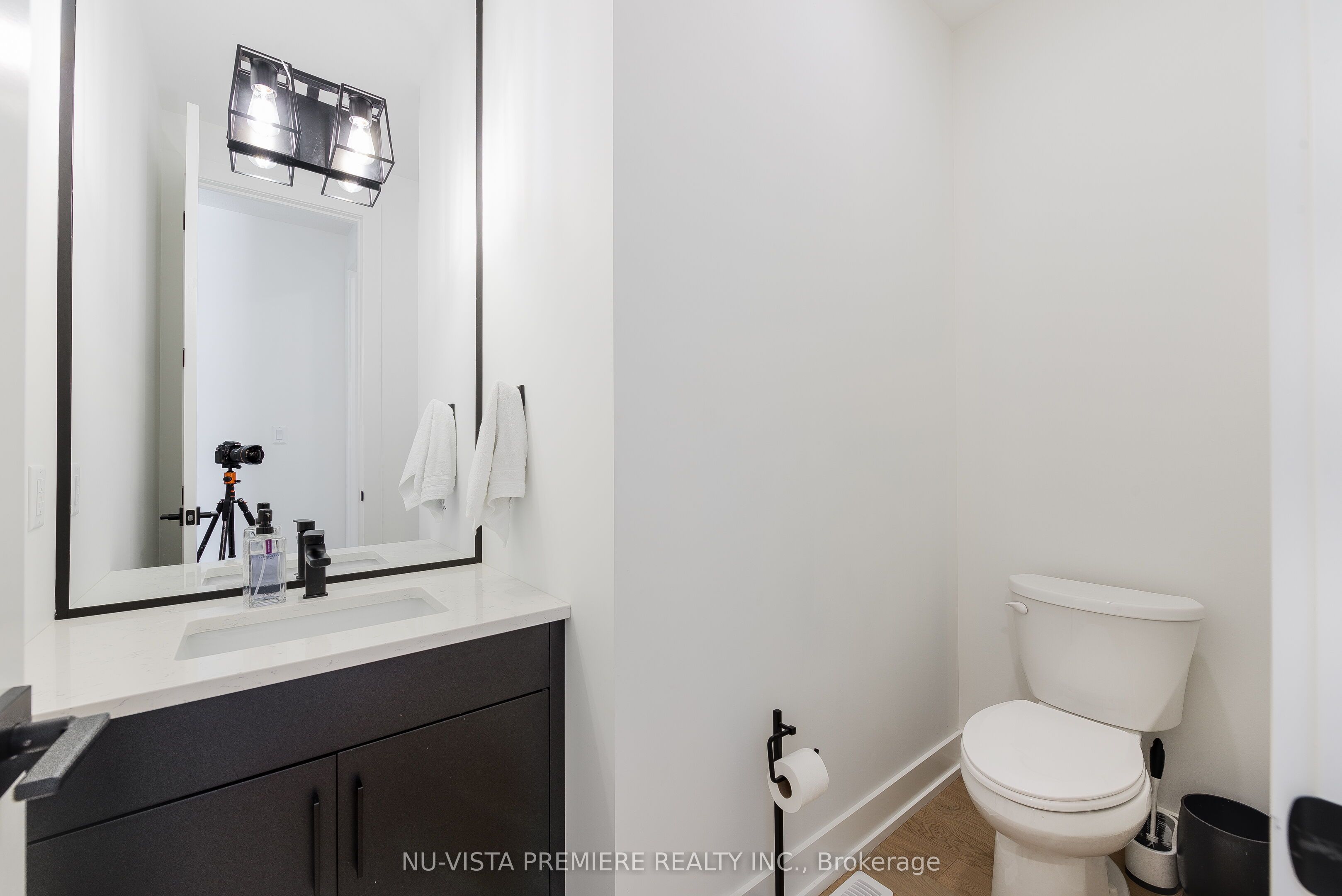 2228 Saddlerock Avenue Property Photo 19