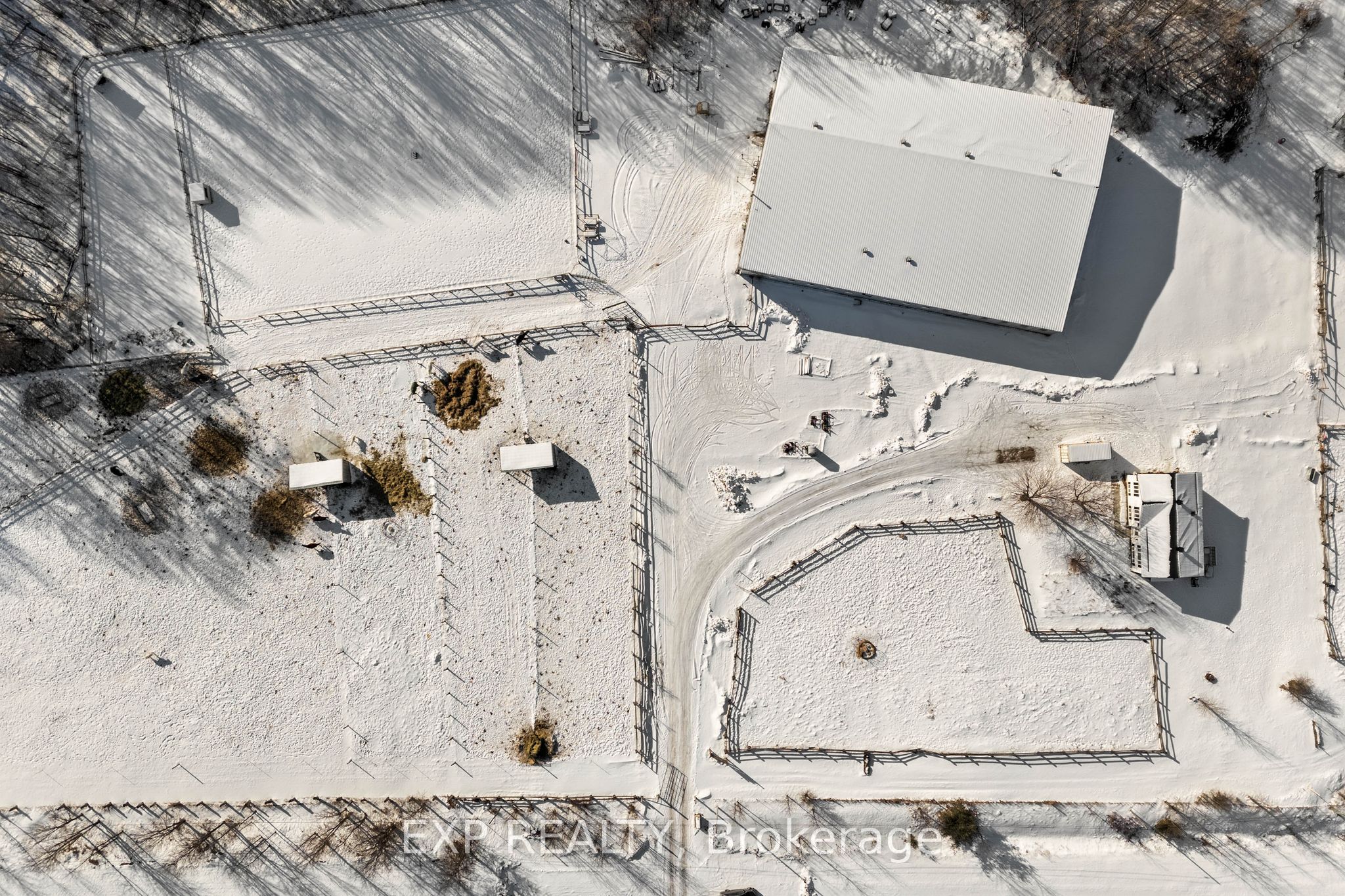 20771 Highway No. 17 Property Photo 7