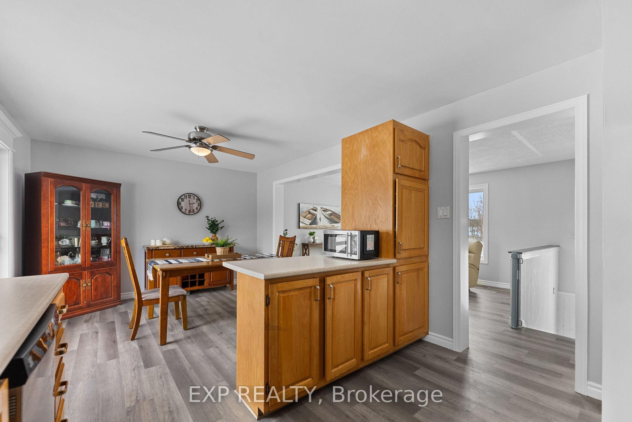 20771 Highway No. 17 Property Photo 27