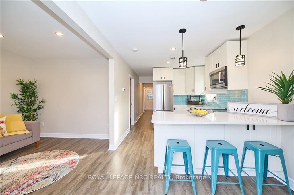 38 Lincoln Road E Property Photo 4