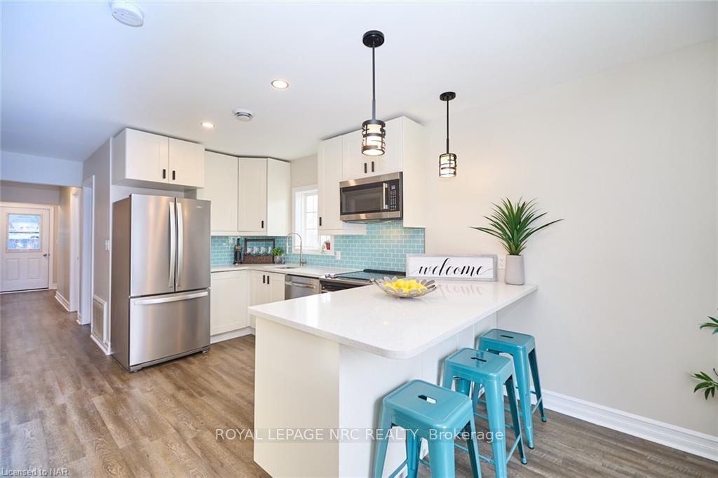 38 Lincoln Road E Property Photo 6