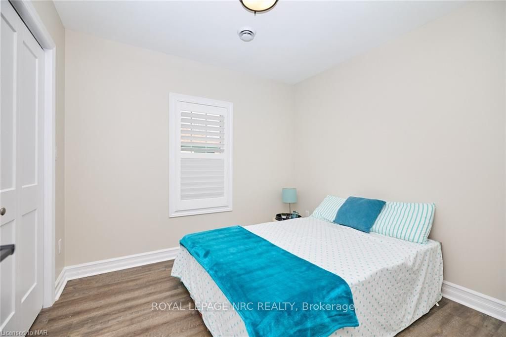 38 Lincoln Road E Property Photo 11