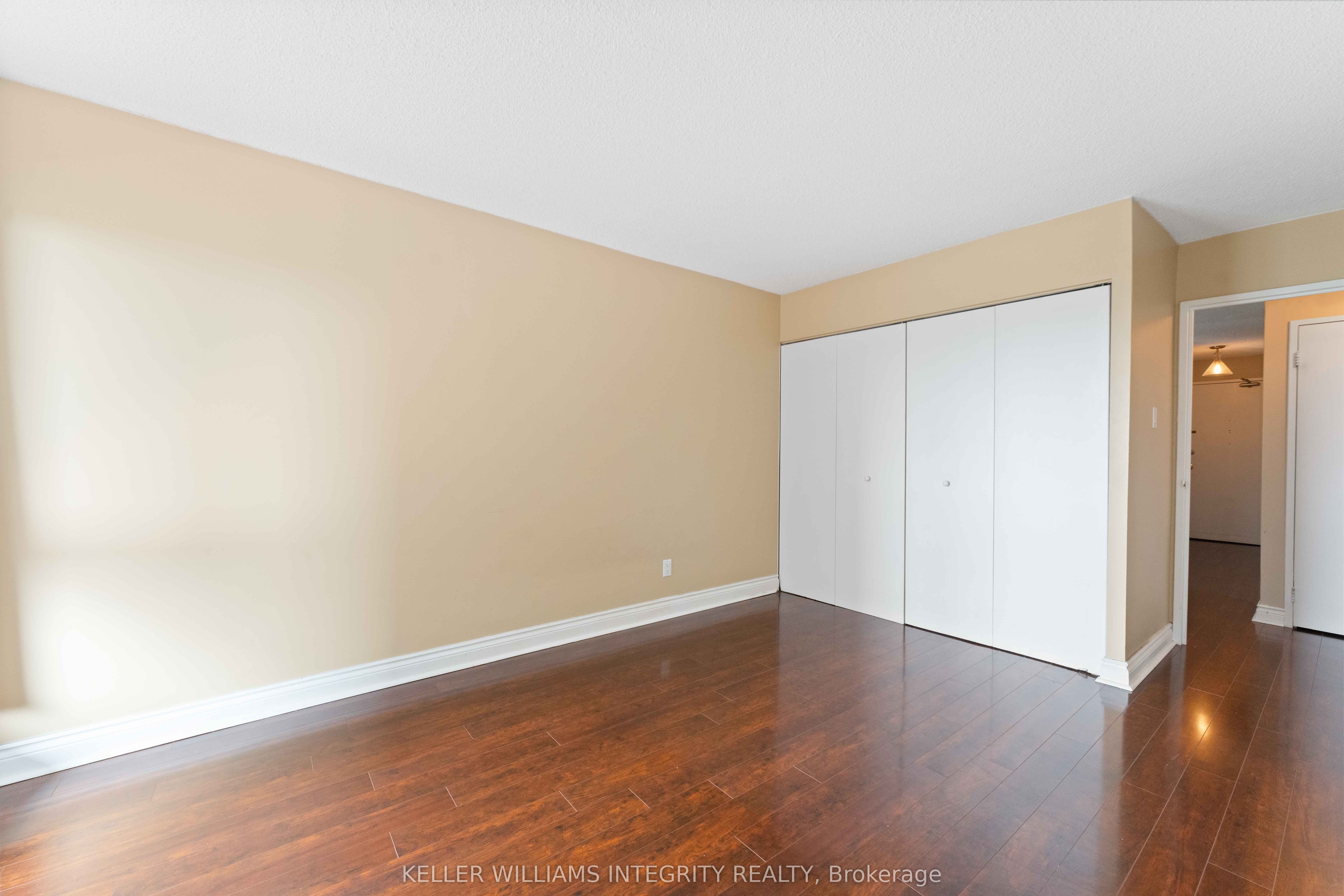 #701 - 158b Mcarthur Avenue Property Photo 16