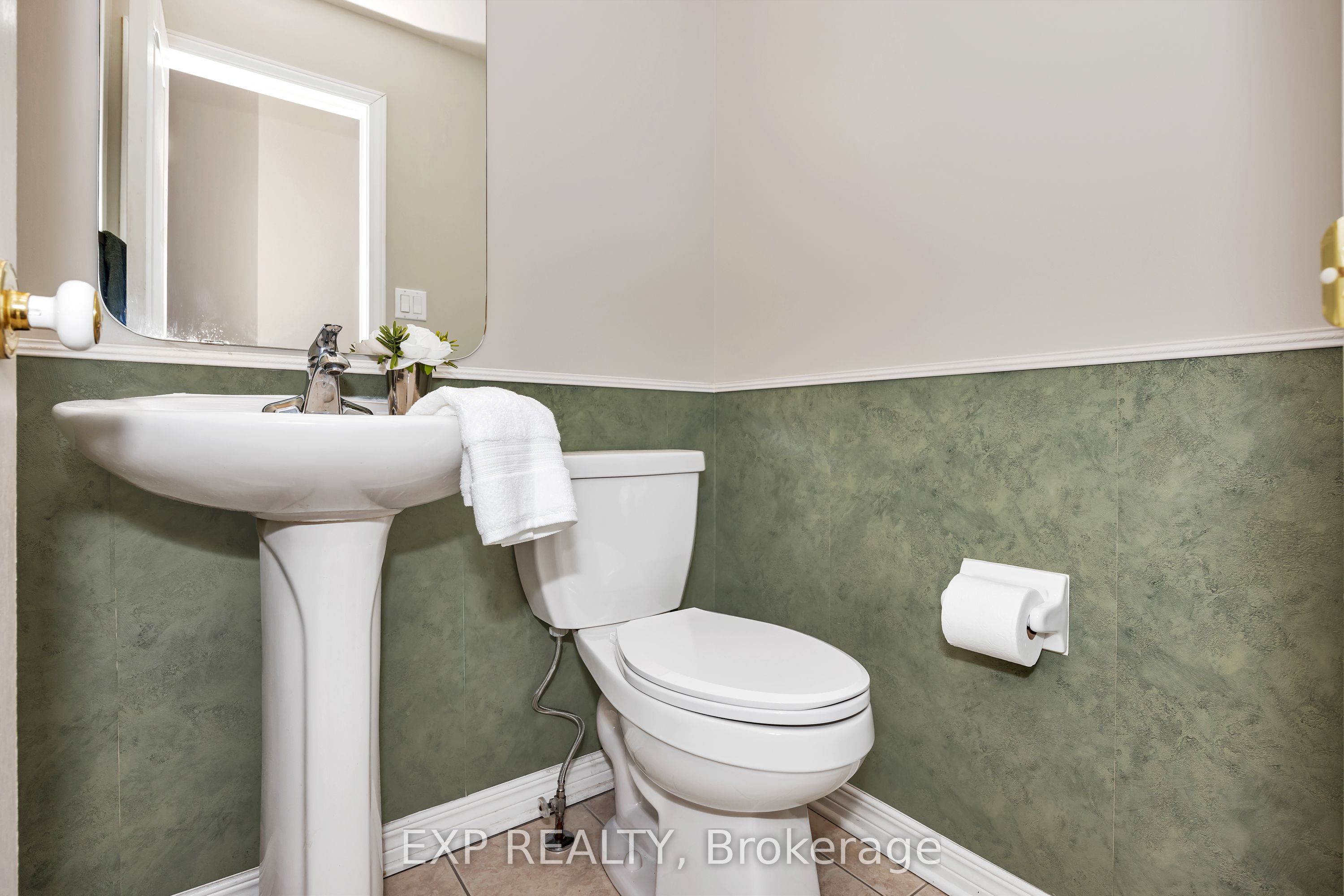 3748 Twin Falls Place Property Photo 16