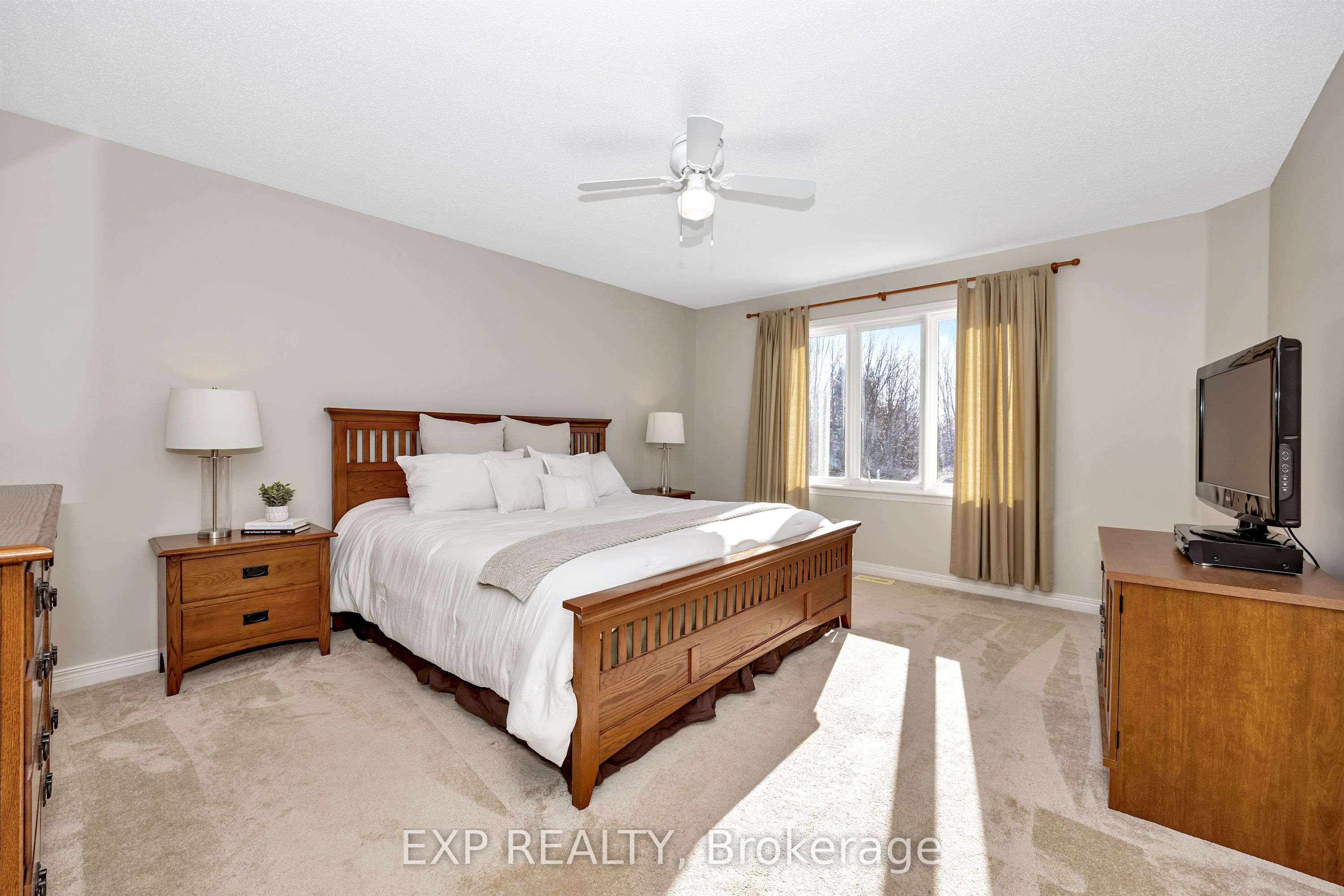 3748 Twin Falls Place Property Photo 18