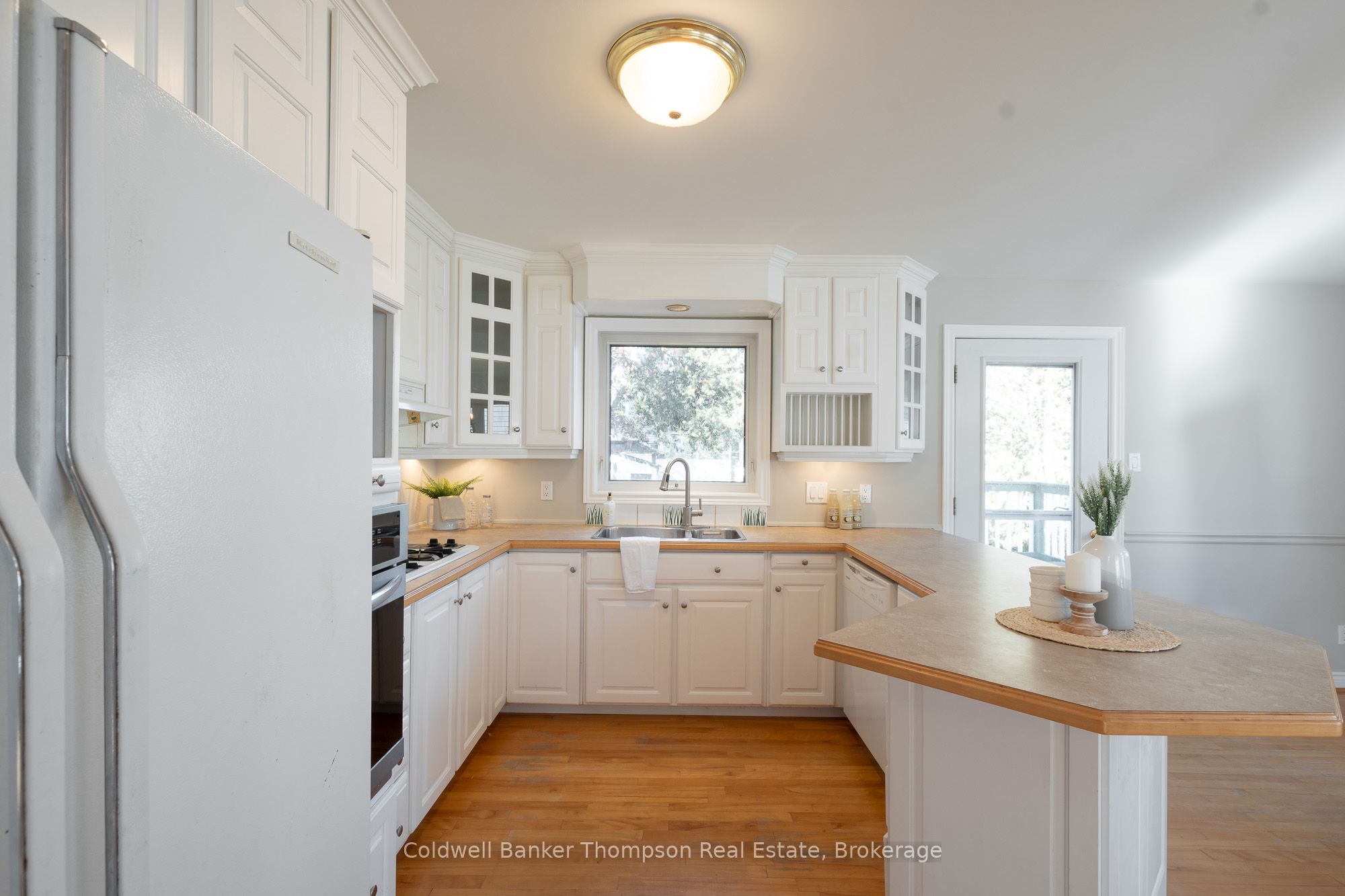 30 Church Street Property Photo 8