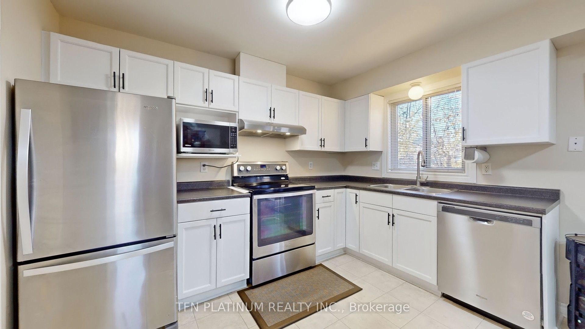 #3 - 58 Smith Street Property Photo 8