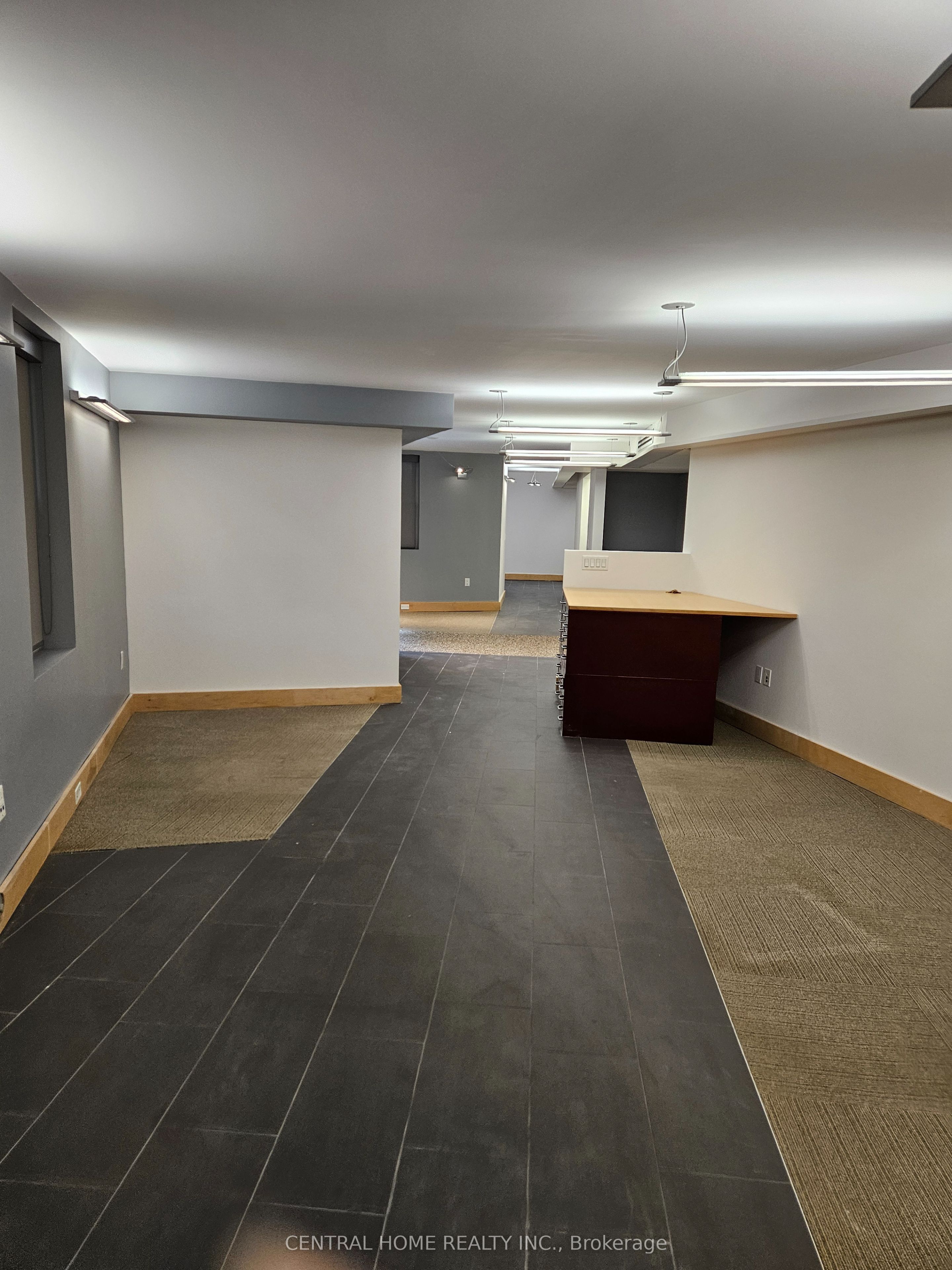 280 Queens Ave Property Photo 19