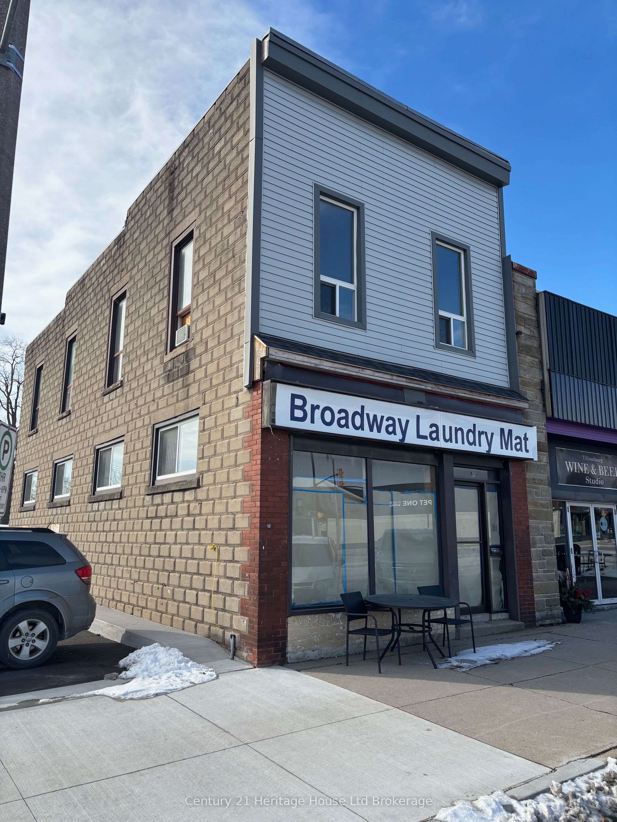 67 Broadway Property Photo 2