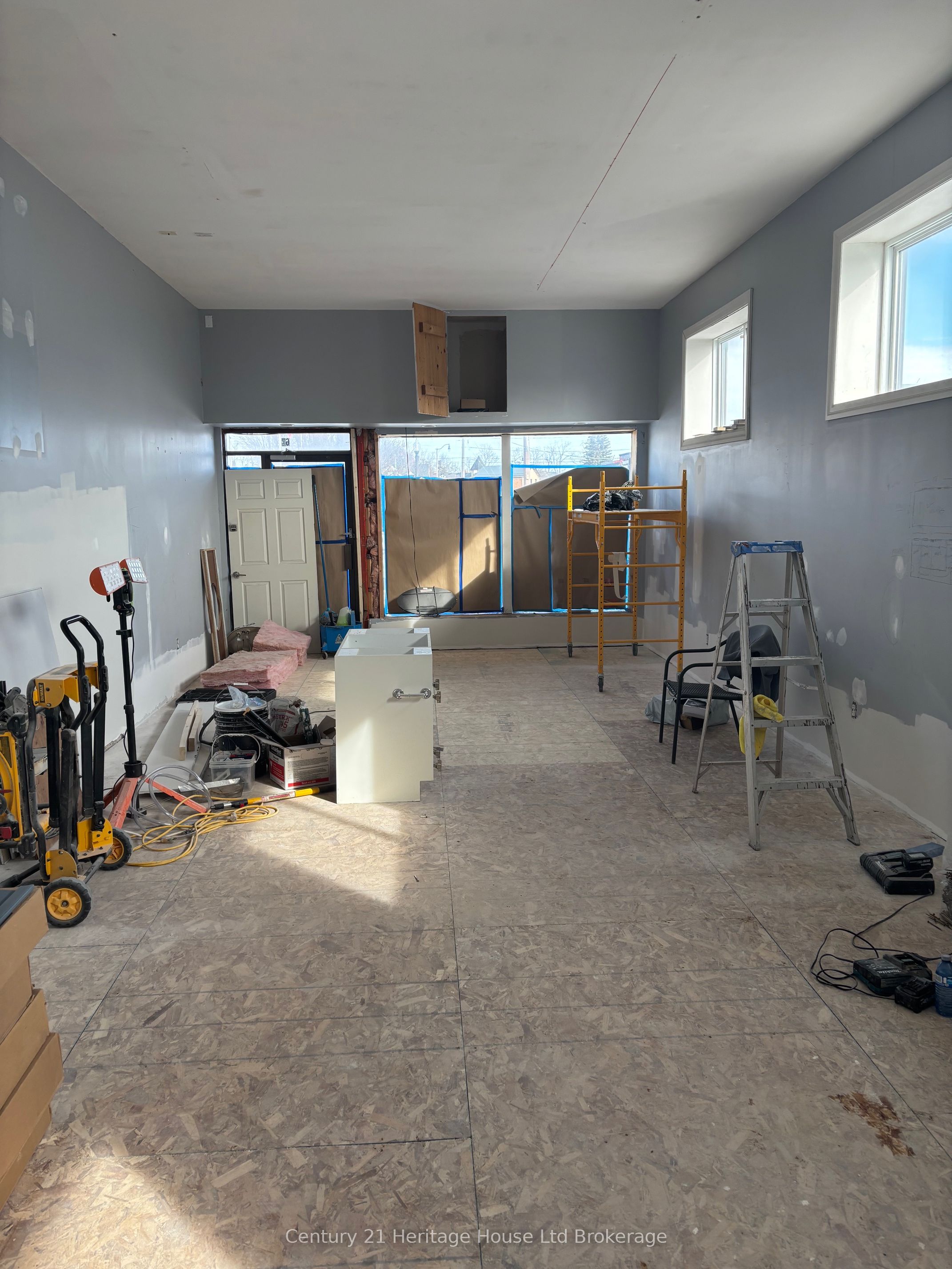 67 Broadway Property Photo 3
