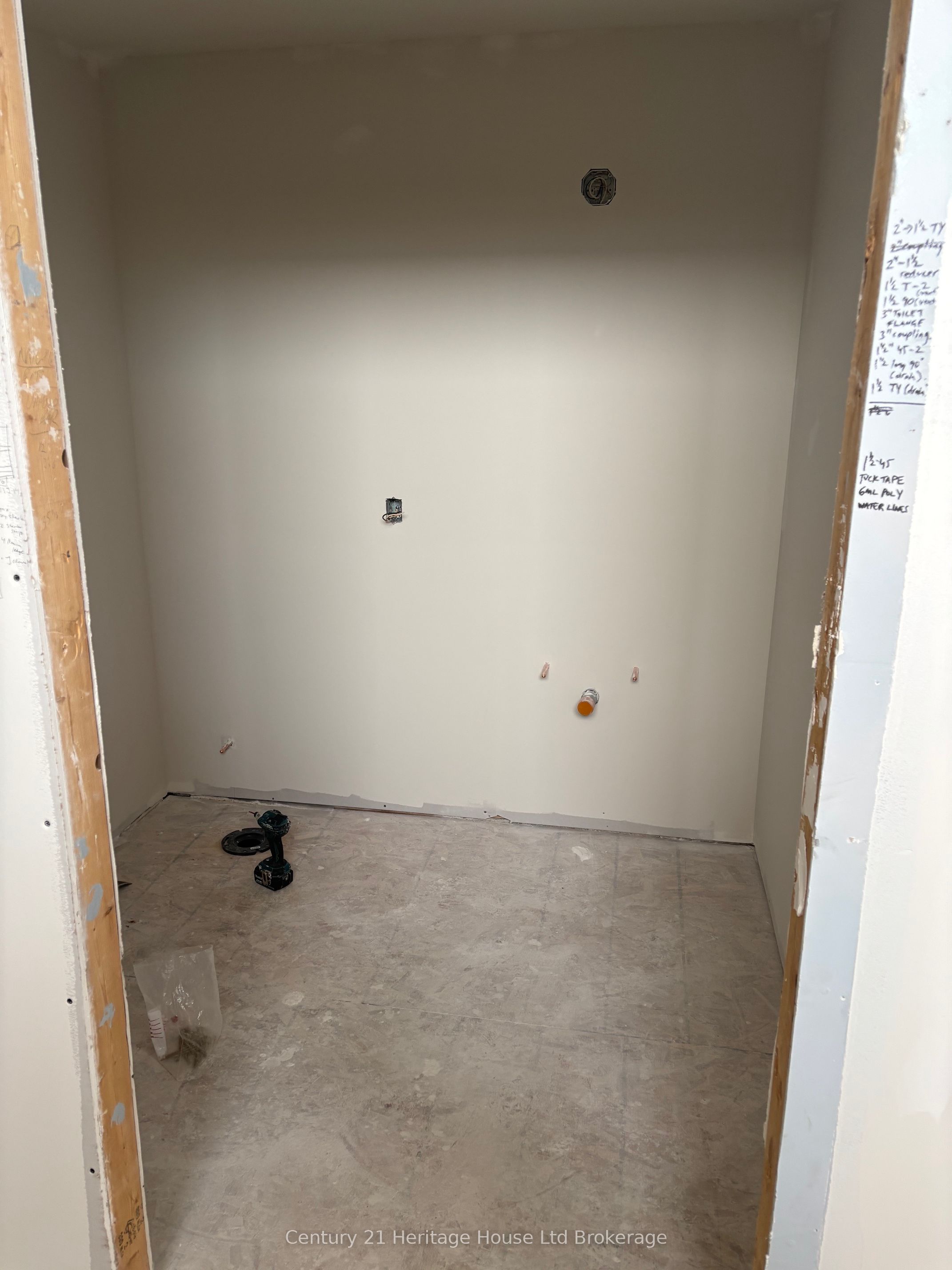 67 Broadway Property Photo 5