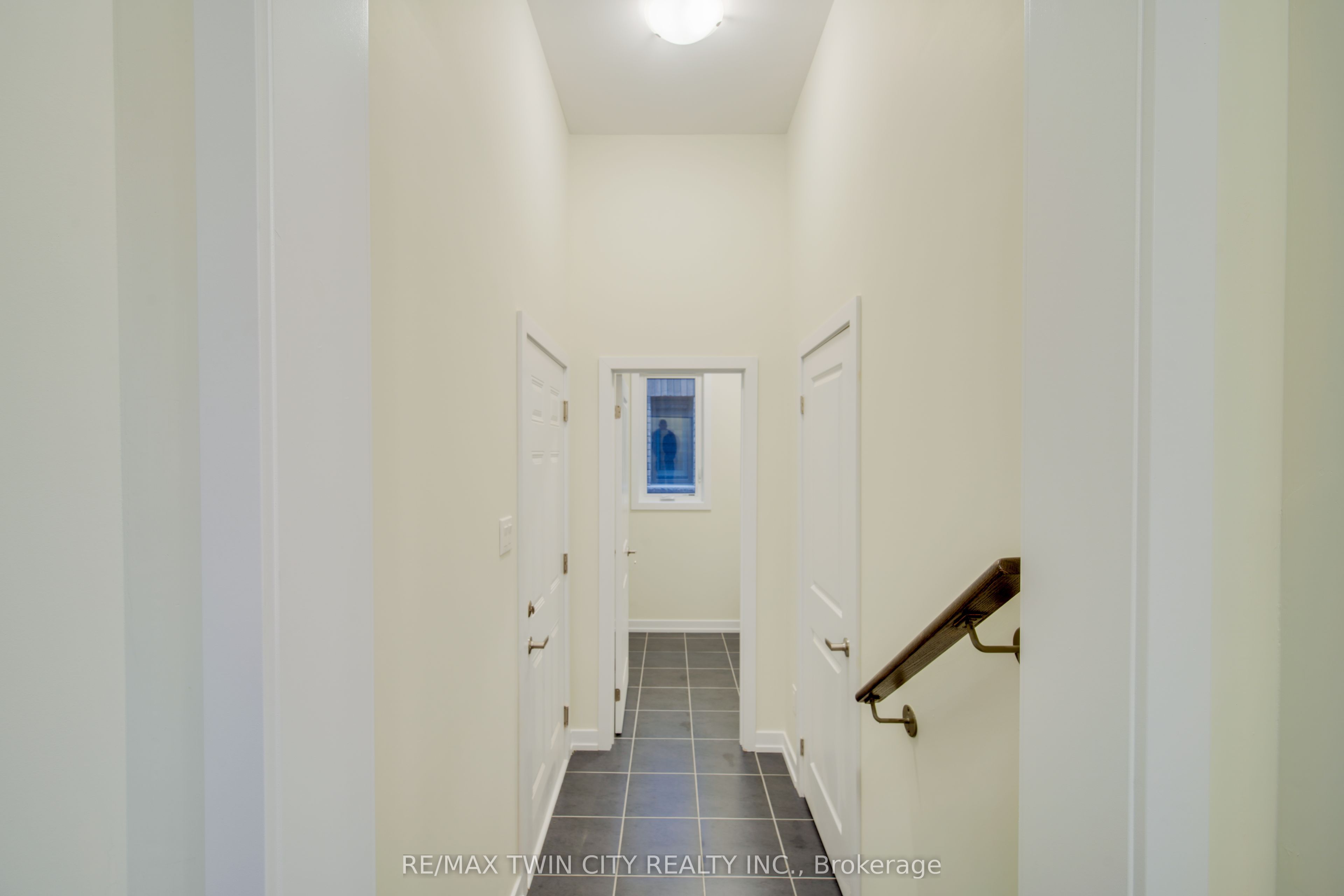 129 Lumb Drive Property Photo 4