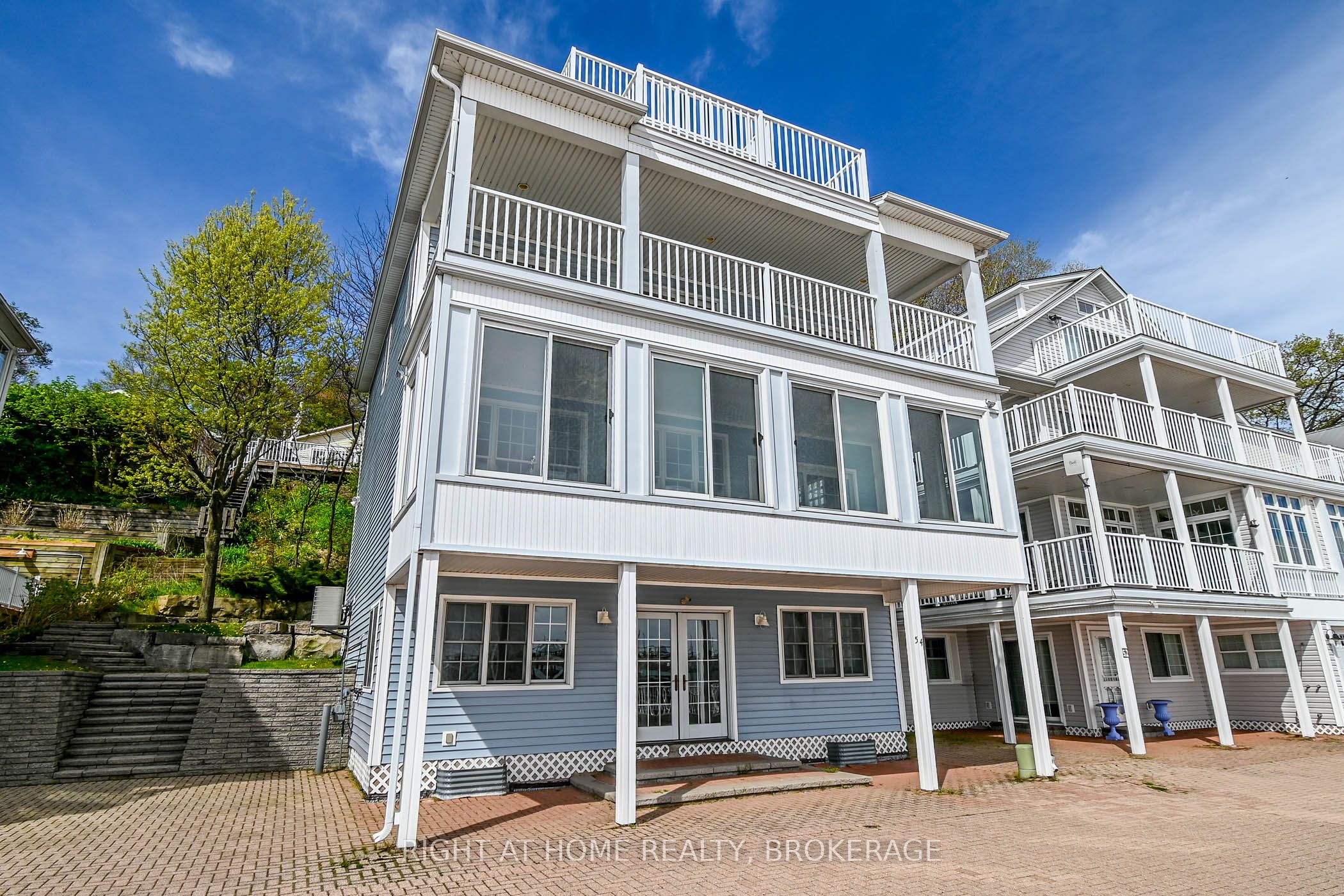 54 Promenade Way Property Photo 1