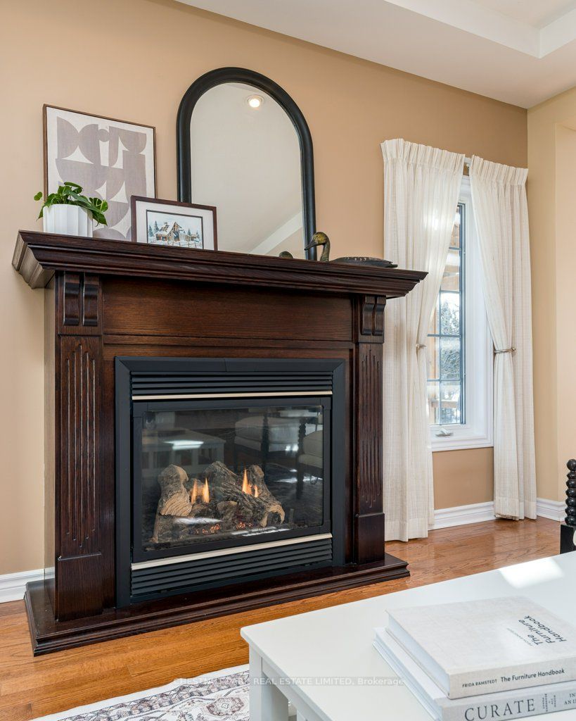 60 Elmdale Drive Property Photo 6