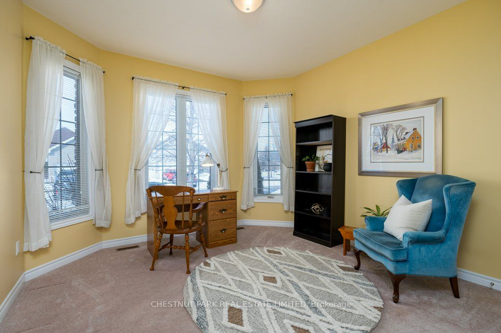 60 Elmdale Drive Property Photo 19