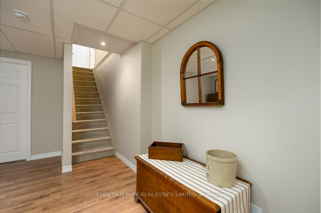 60 Elmdale Drive Property Photo 21