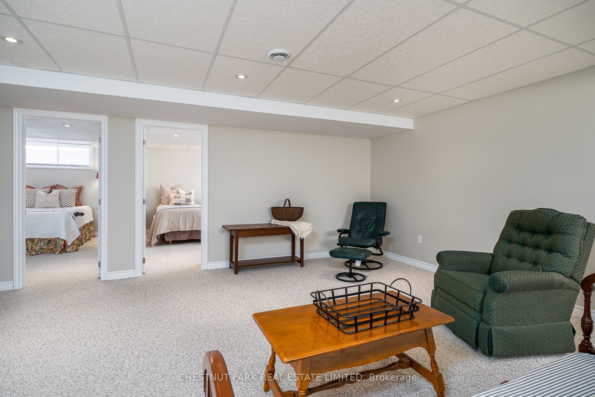 60 Elmdale Drive Property Photo 23