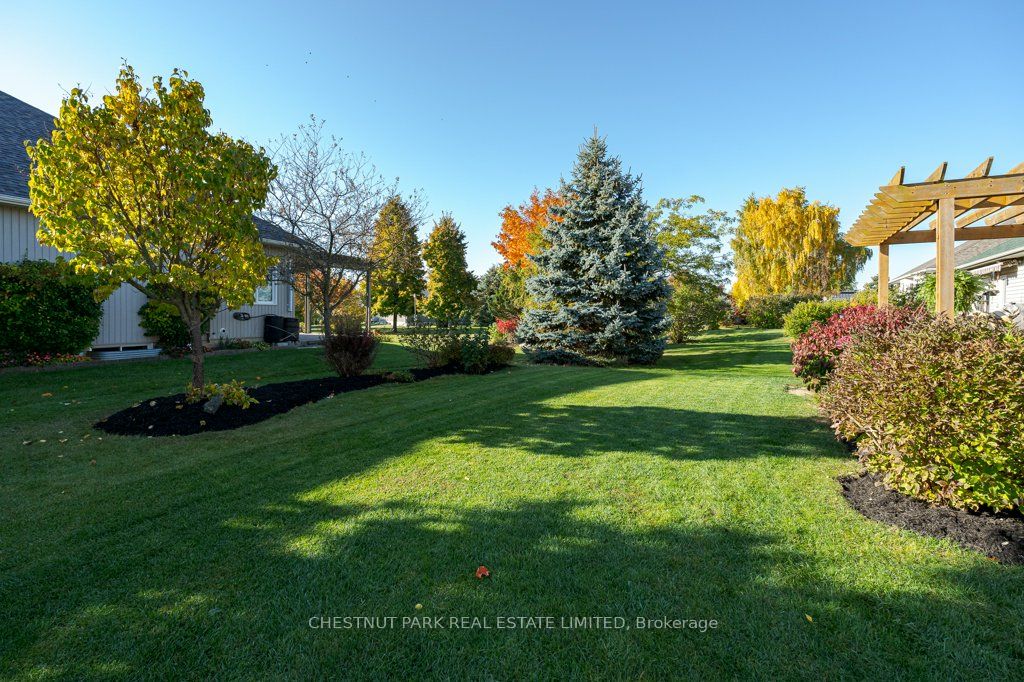60 Elmdale Drive Property Photo 28