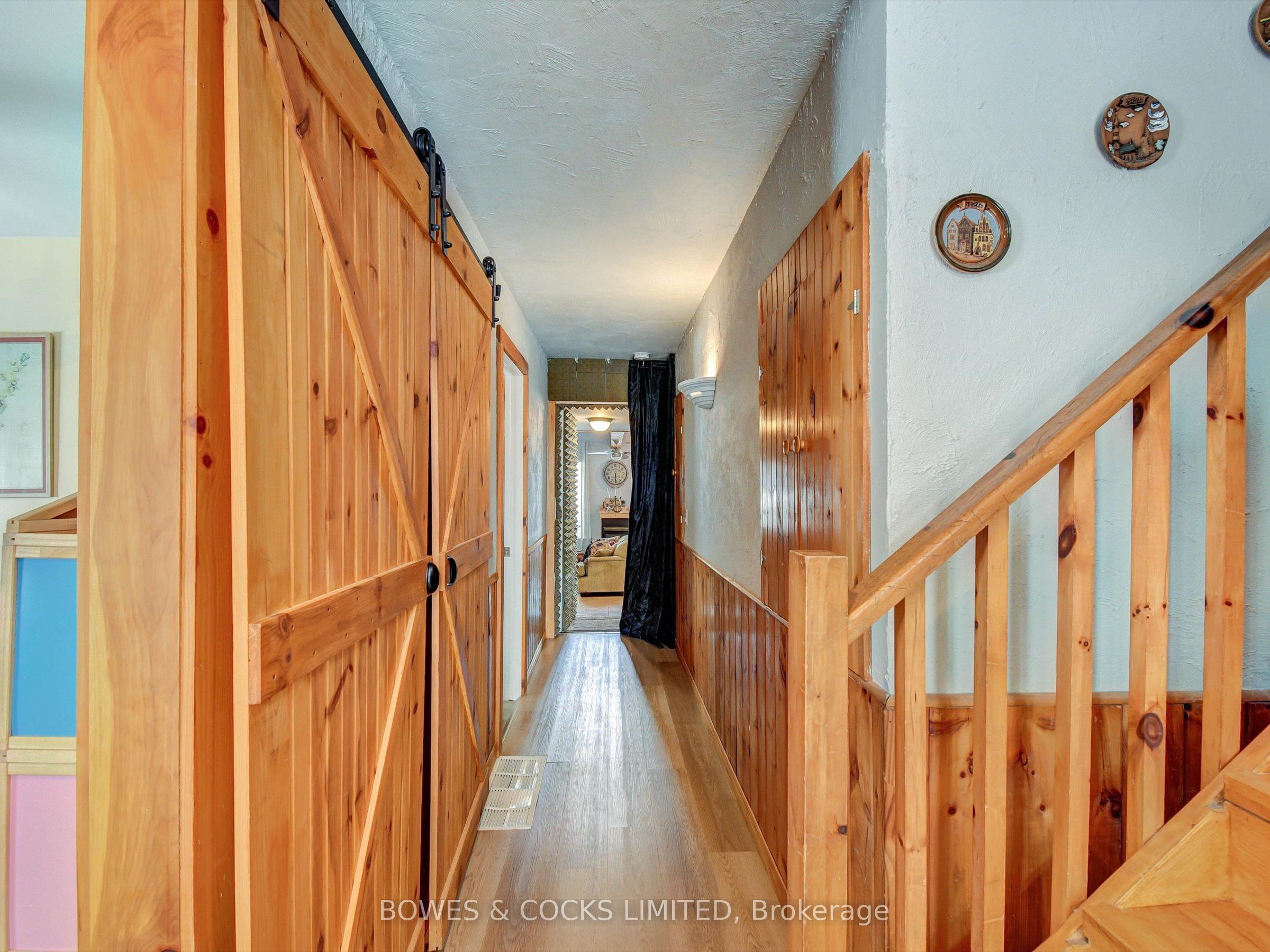 2449 The Ridge Road Property Photo 13