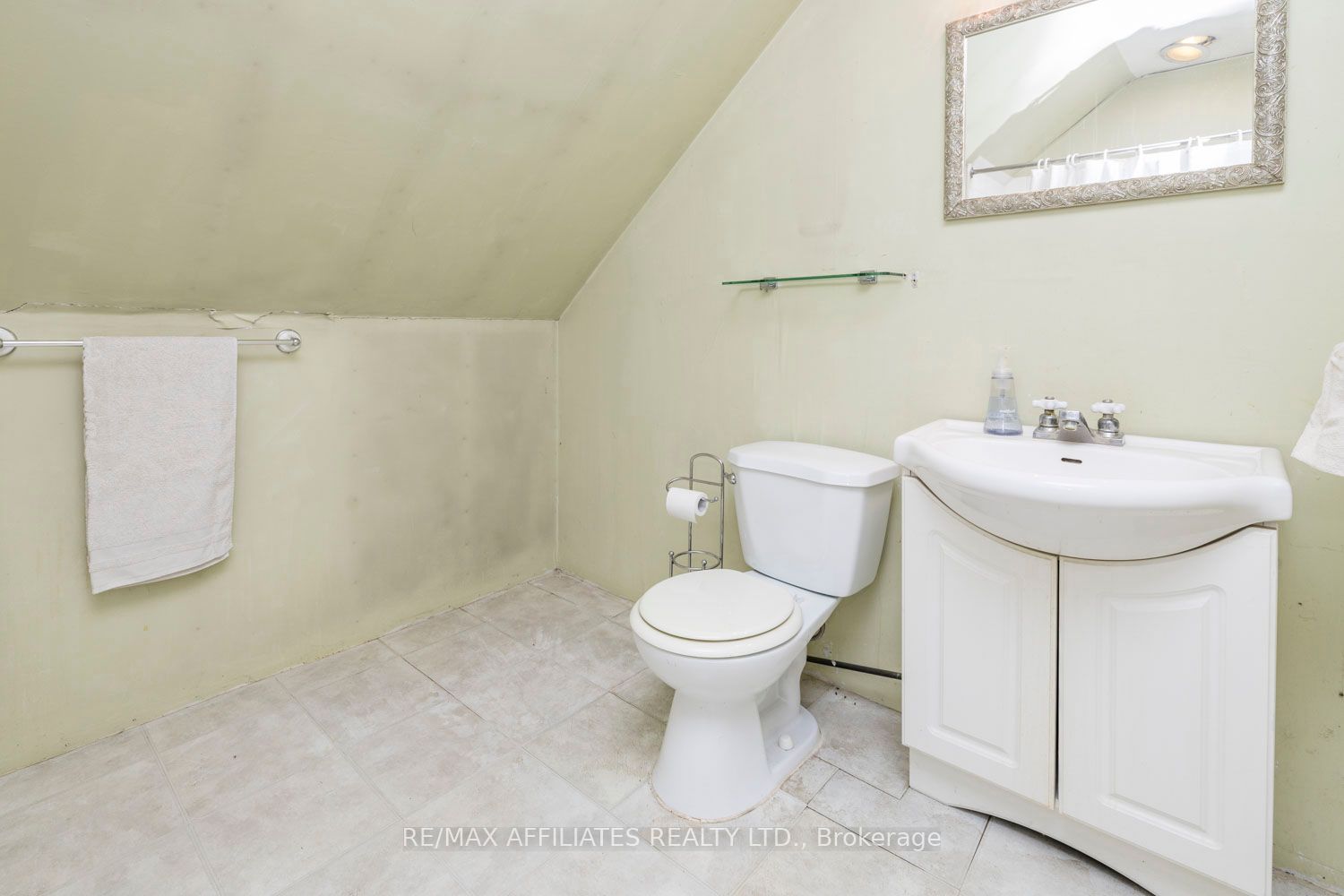 9436 Branch Rd Property Photo 15