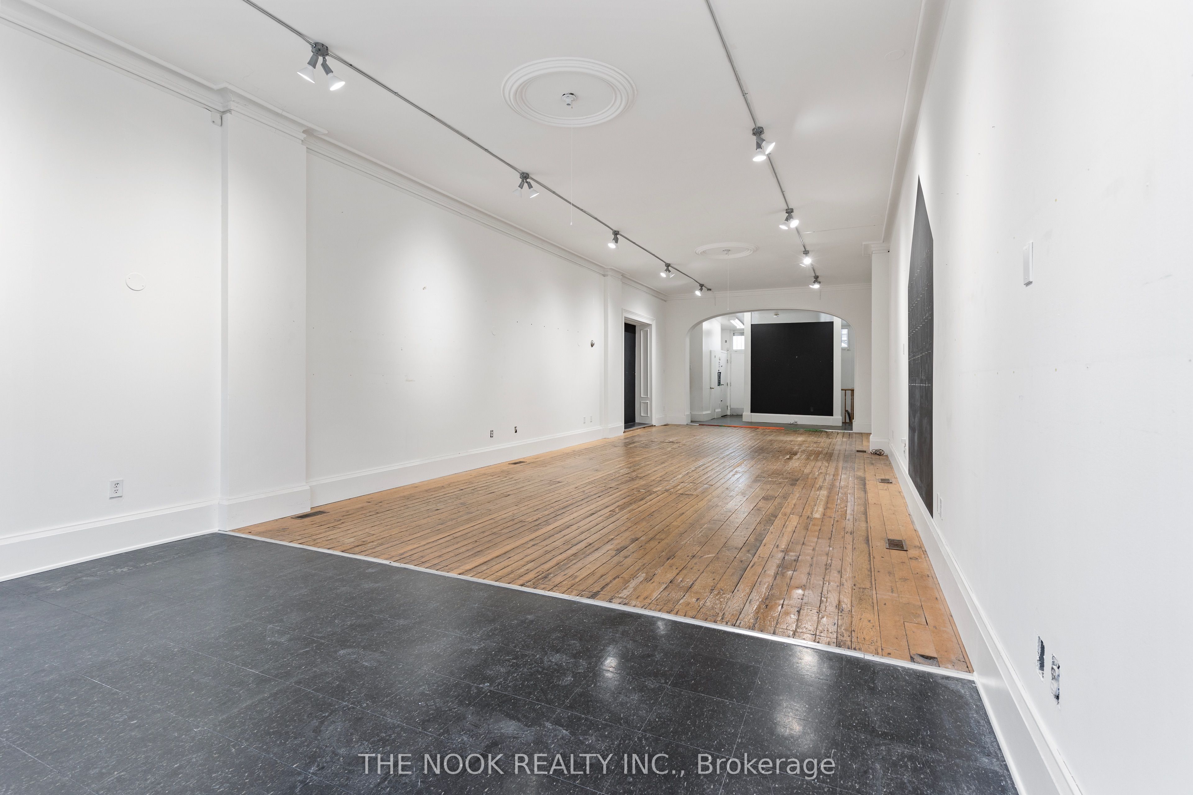 56 Walton Street Property Photo 4