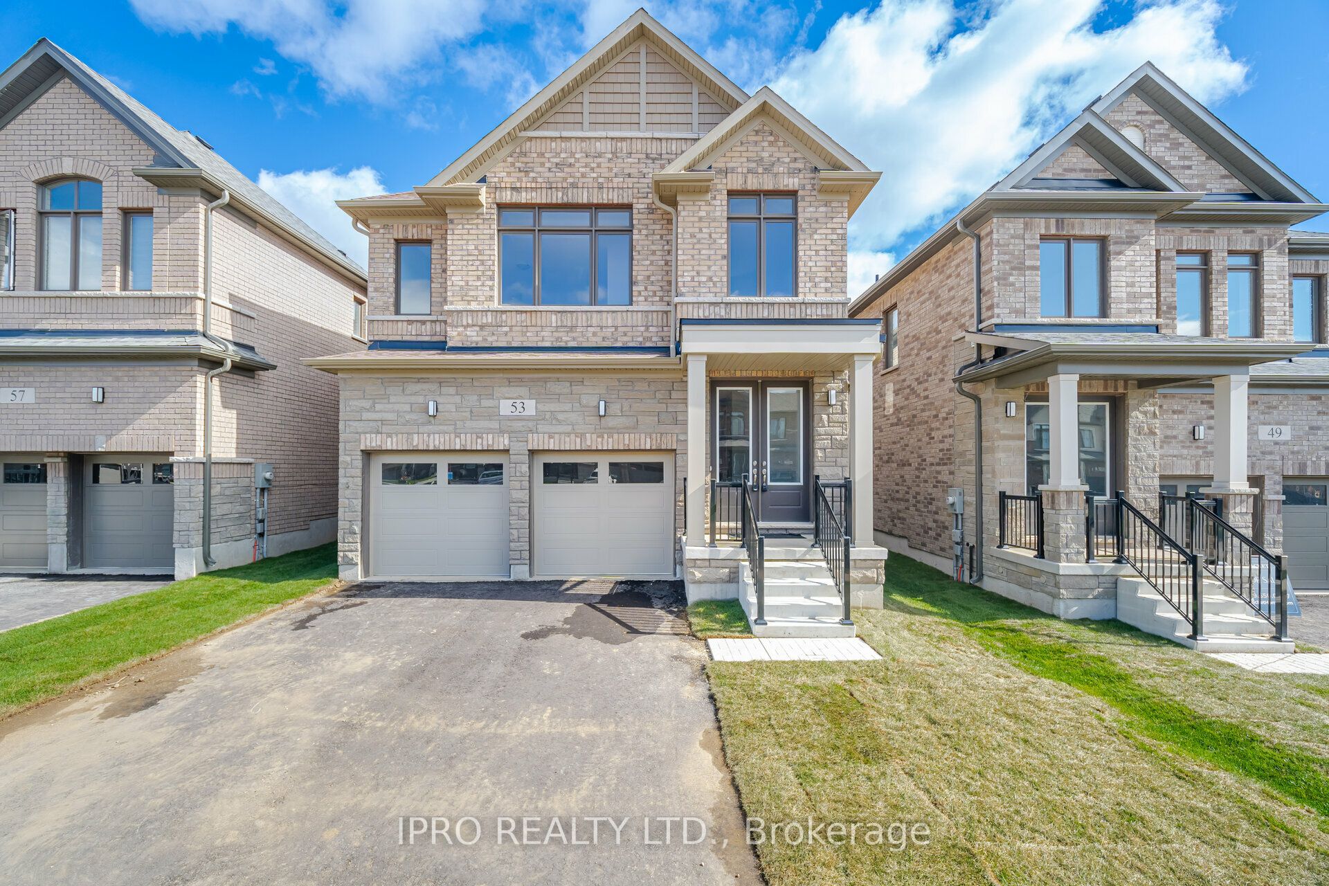 53 Robert Wyllie Street Property Photo