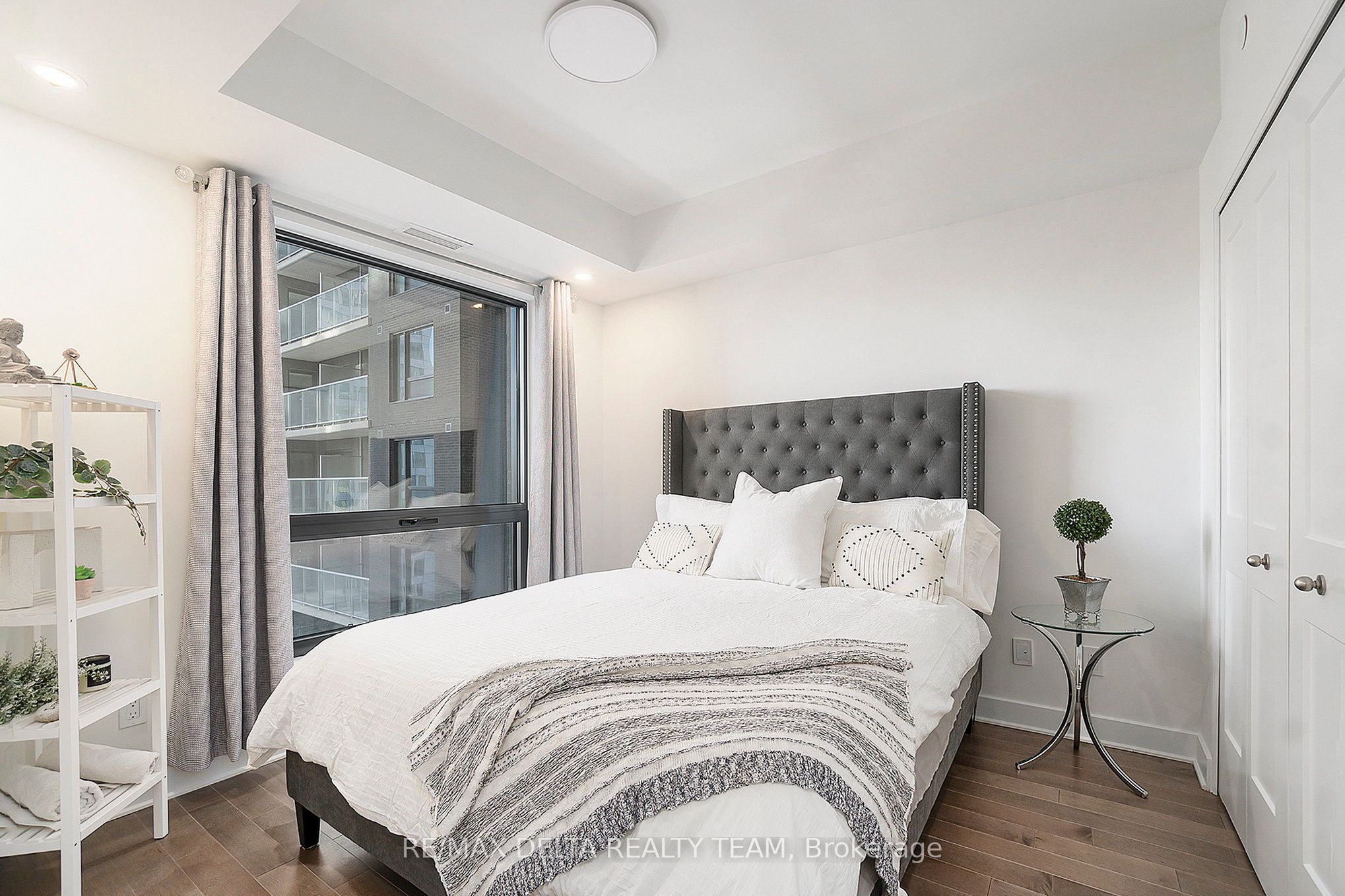 #1209 - 180 George Street Property Photo 18