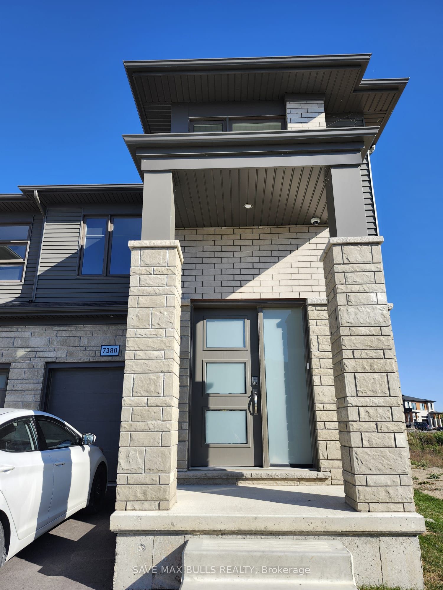 7380 Marvel Dr Property Photo 1