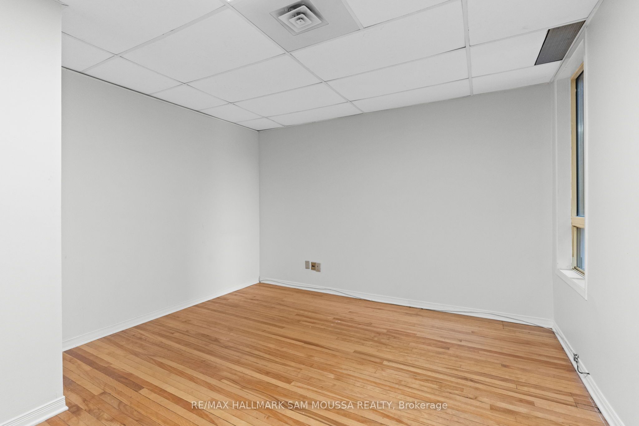 164 Metcalfe St Property Photo 14