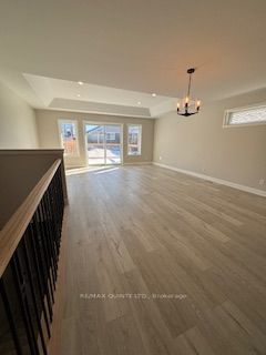 120 Hastings Park Drive Property Photo 2