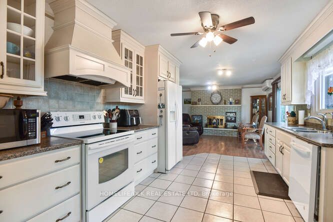 53 Goodyear Road Property Photo 11