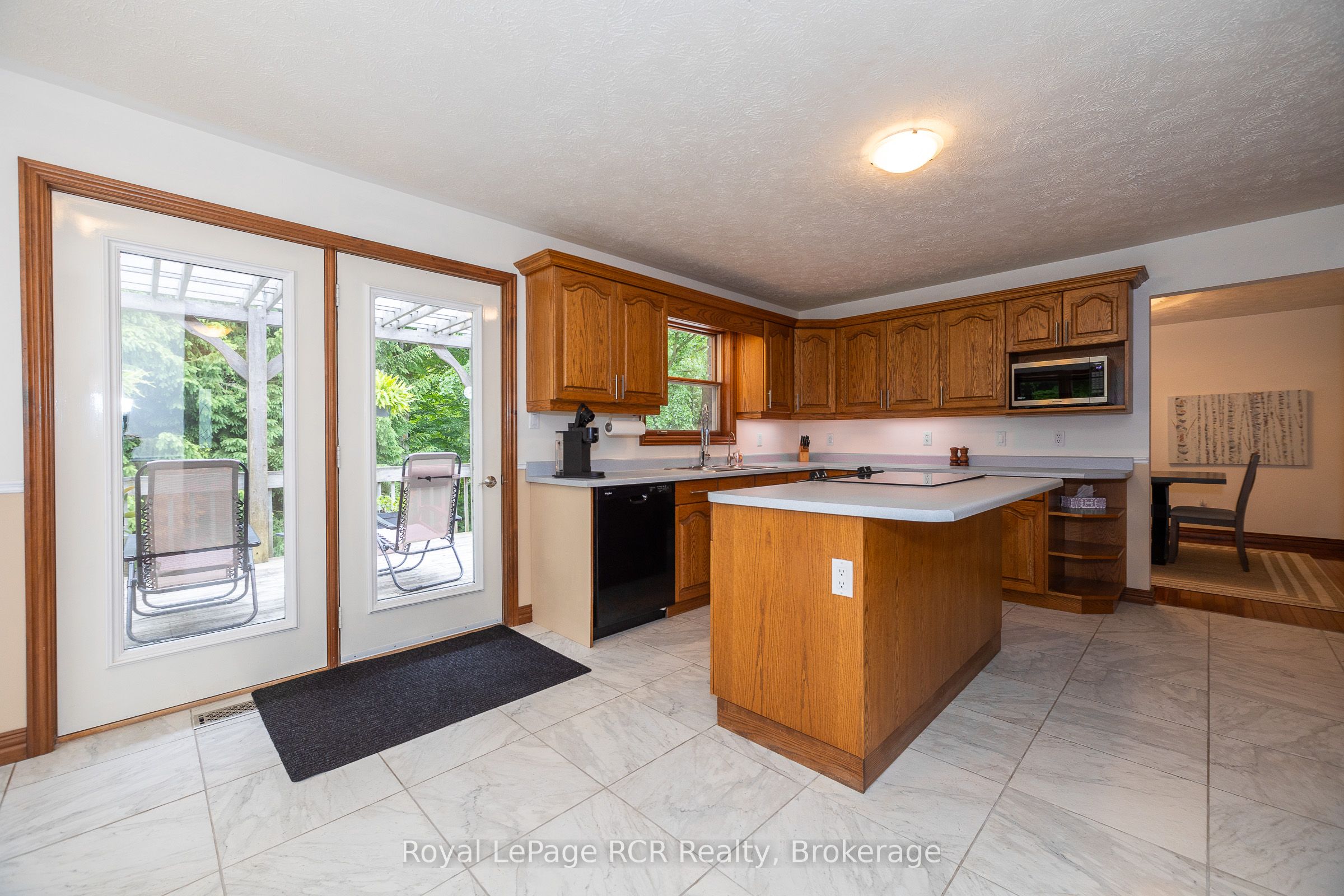 78 Lake Street Property Photo 16