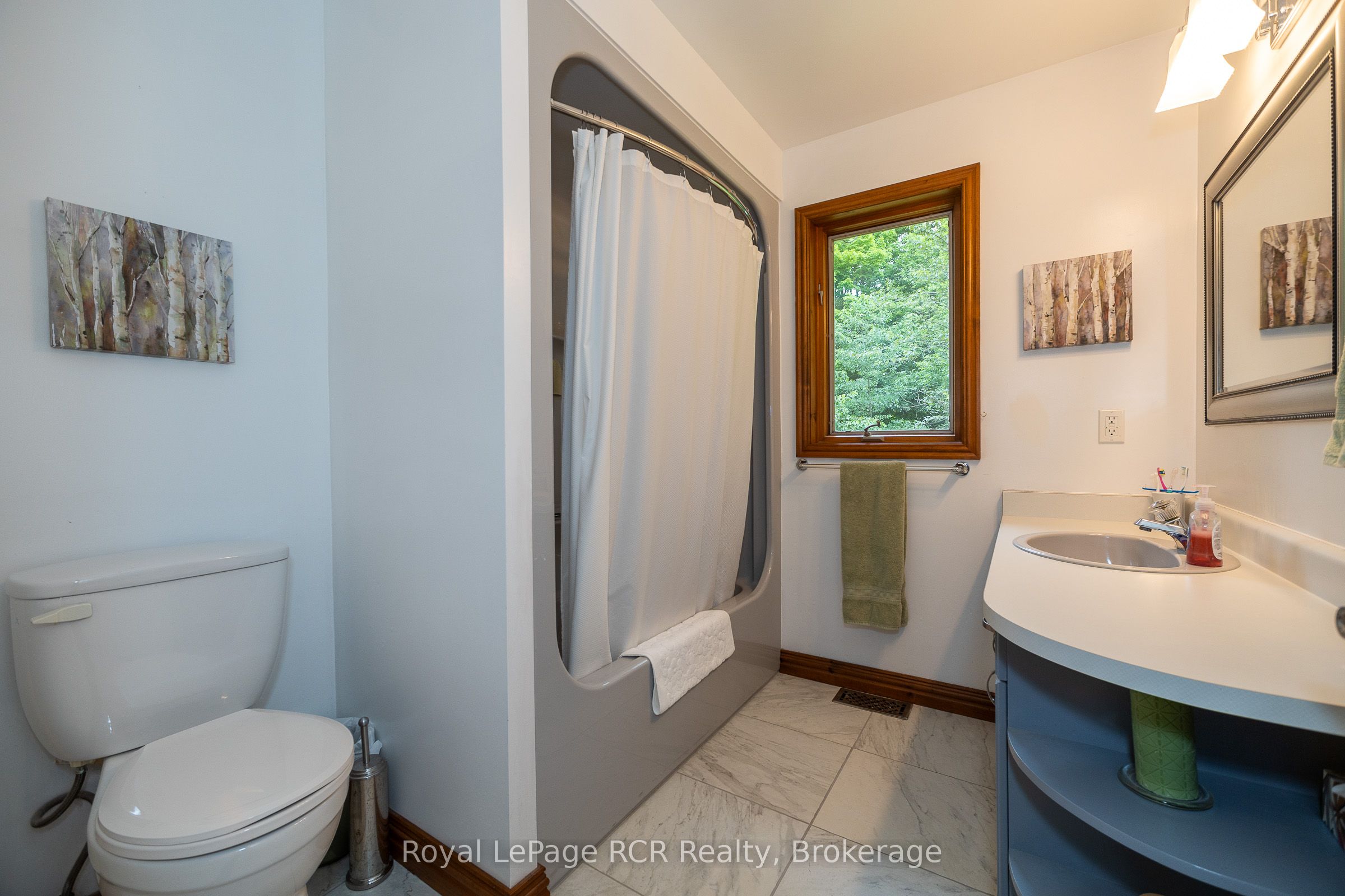 78 Lake Street Property Photo 28