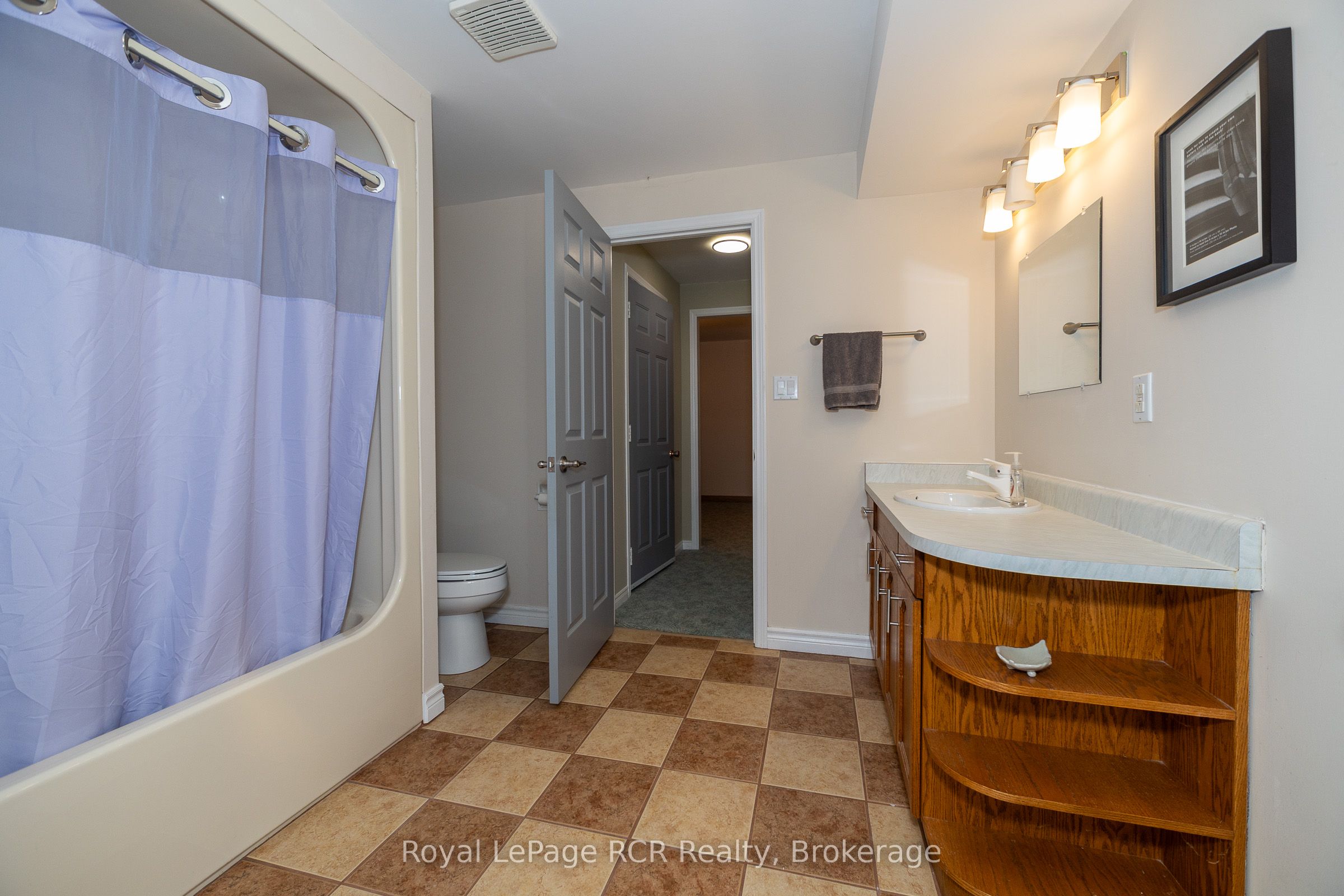 78 Lake Street Property Photo 33