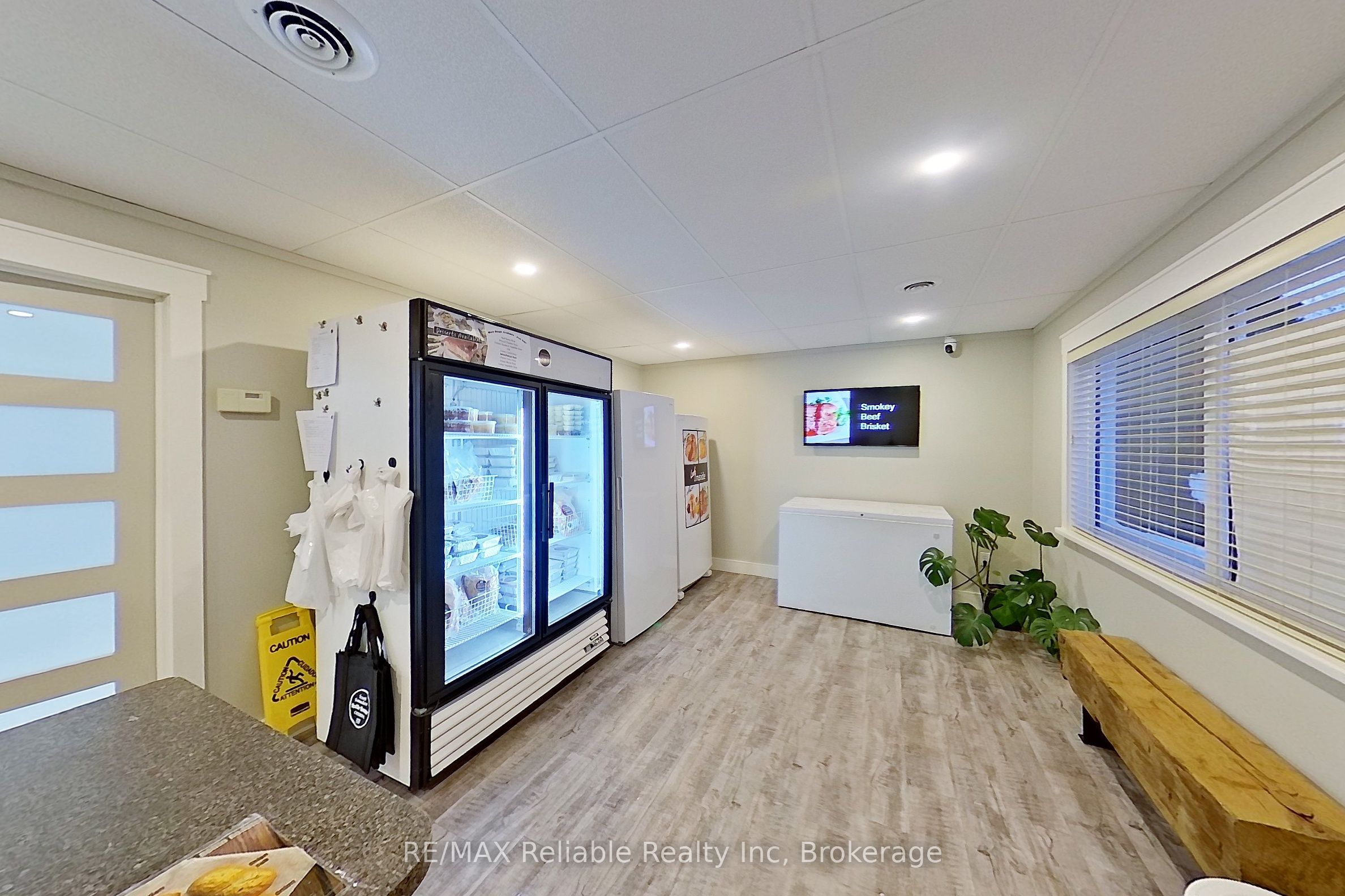 3969 Matilda Street Property Photo 5