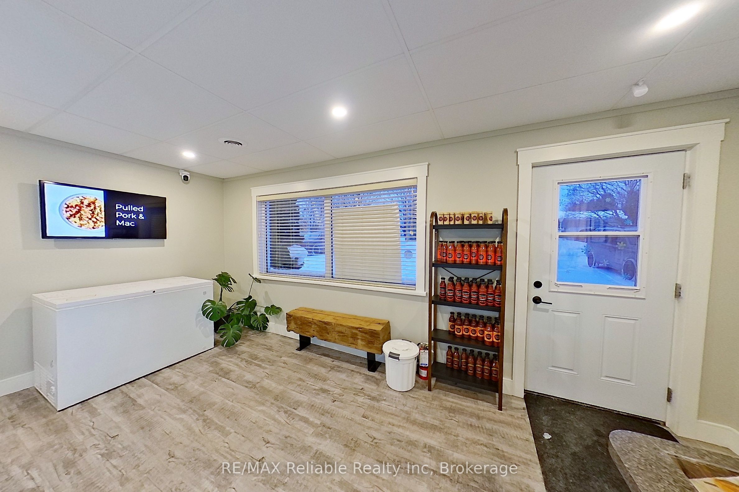 3969 Matilda Street Property Photo 9