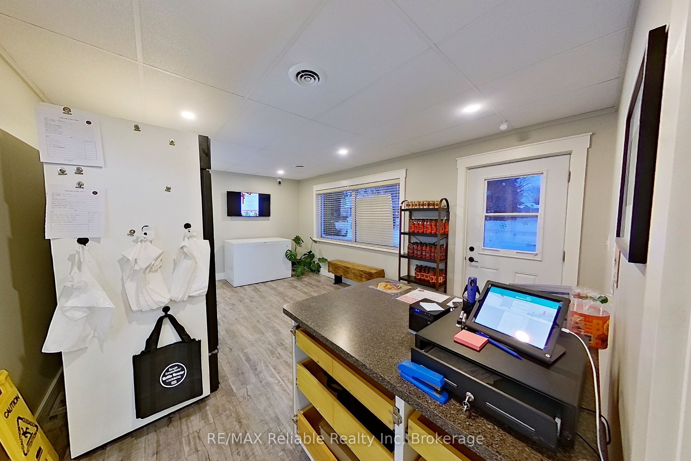 3969 Matilda Street Property Photo 11