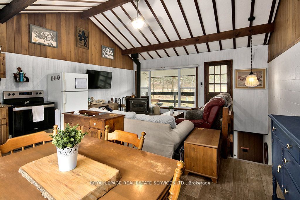 #3 - 566237 Sideroad 7a Property Photo