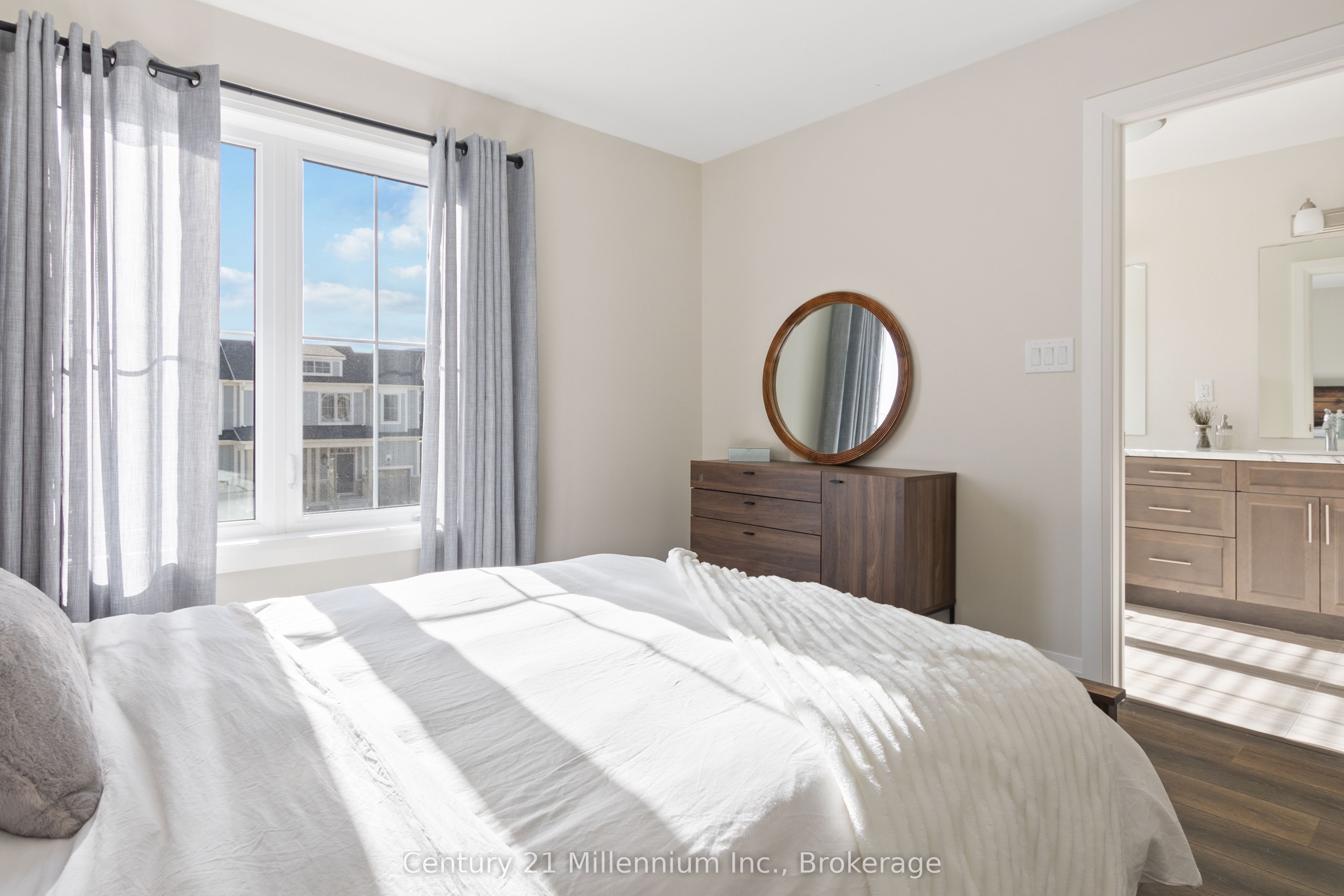 126 Courtland Street Property Photo 18