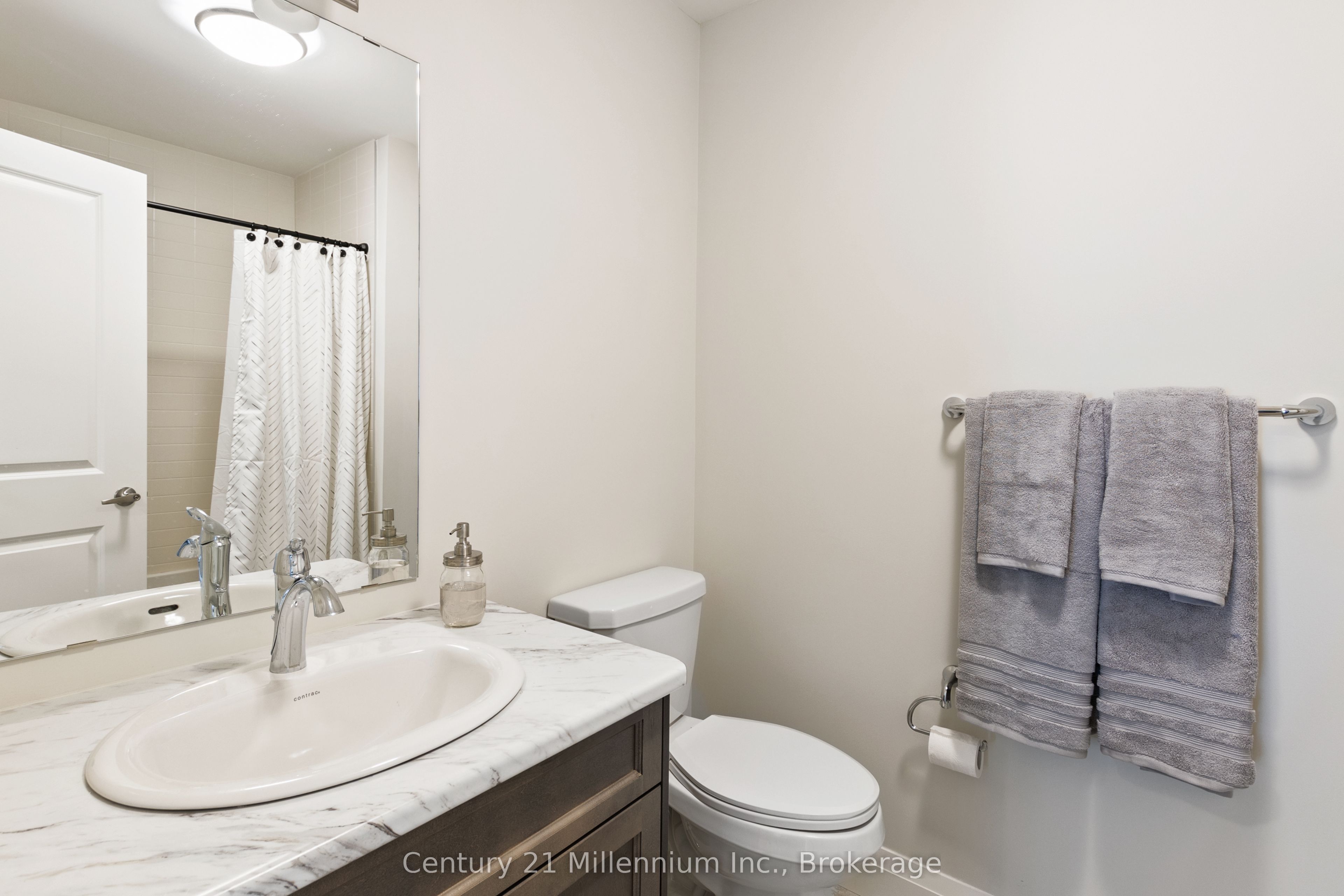 126 Courtland Street Property Photo 24