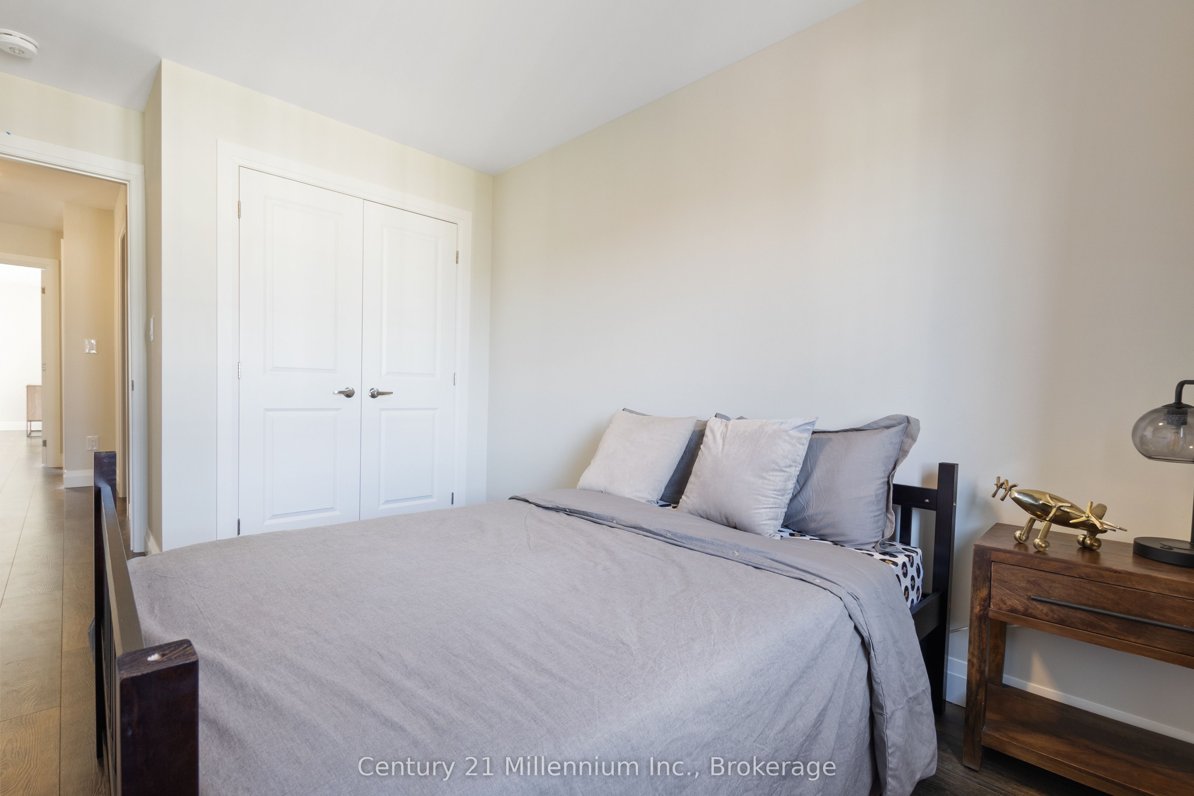 126 Courtland Street Property Photo 27