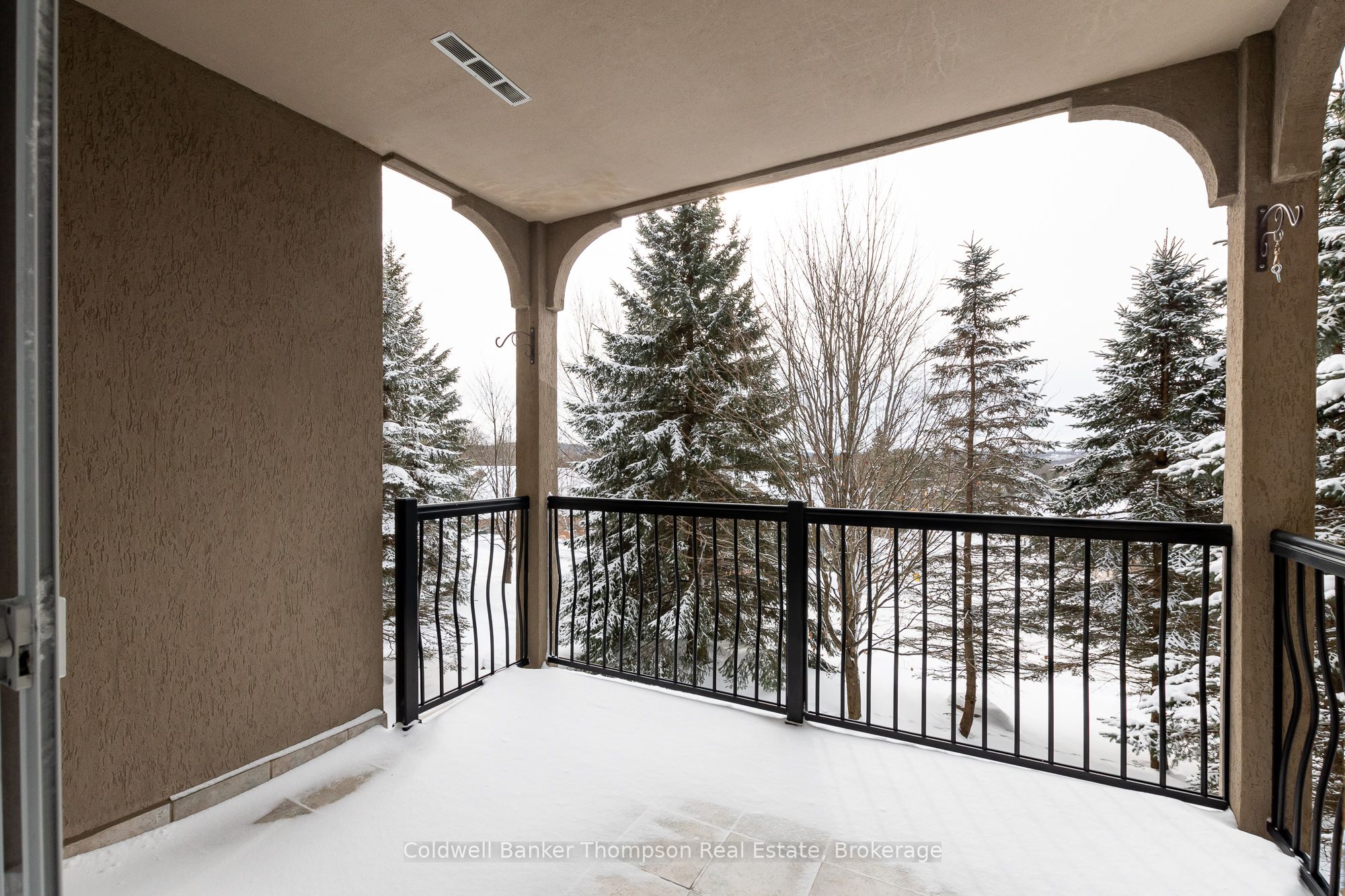 #203 - 4 Legacy Lane Property Photo 17